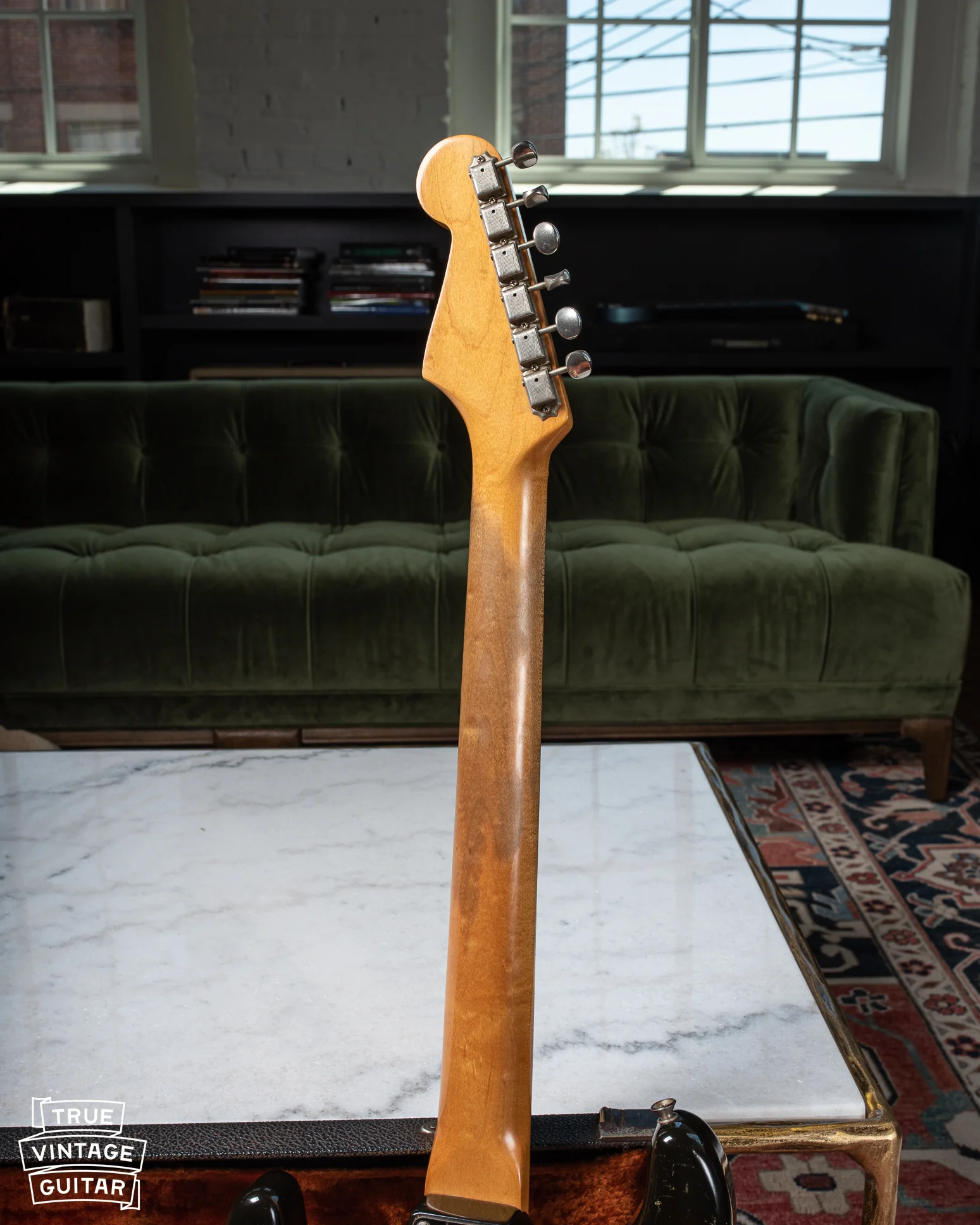 1965 Fender Stratocaster Sunburst - Image 6