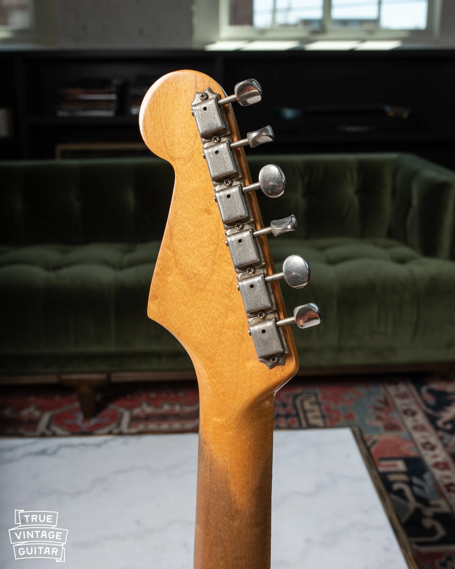 1965 Fender Stratocaster Sunburst - Image 7