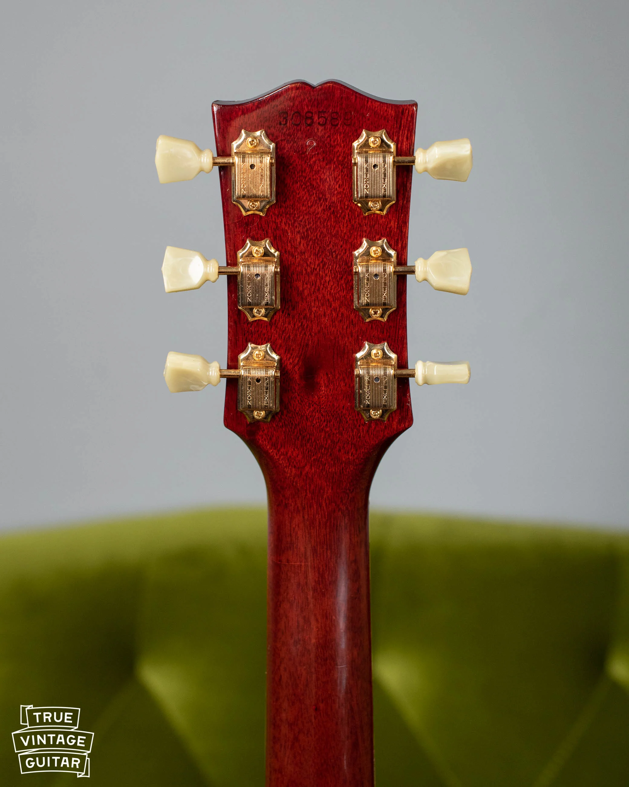 1965 Gibson Hummingbird guitar - Image 7