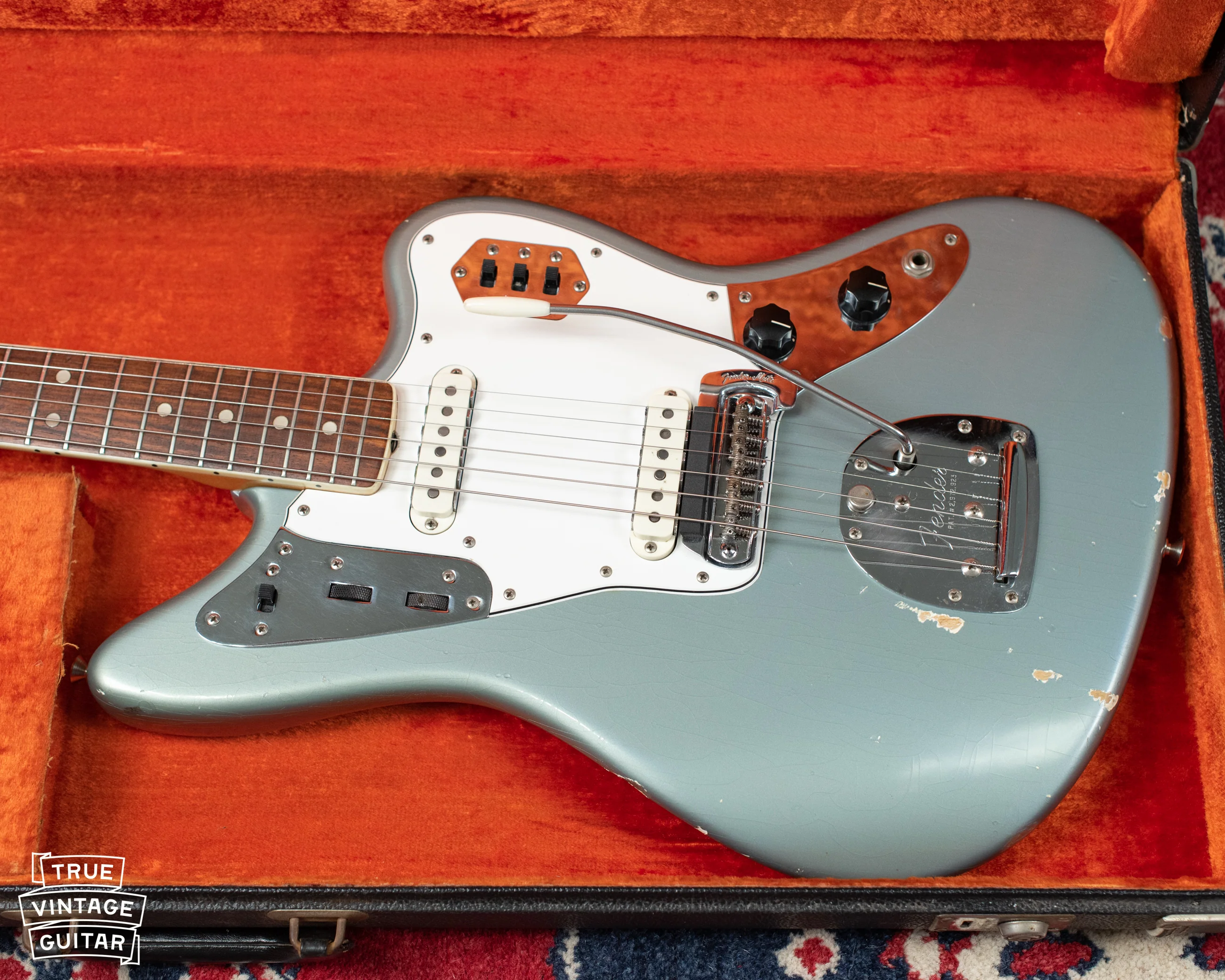 1966 Fender Jaguar Blue Ice Metallic - Image 4