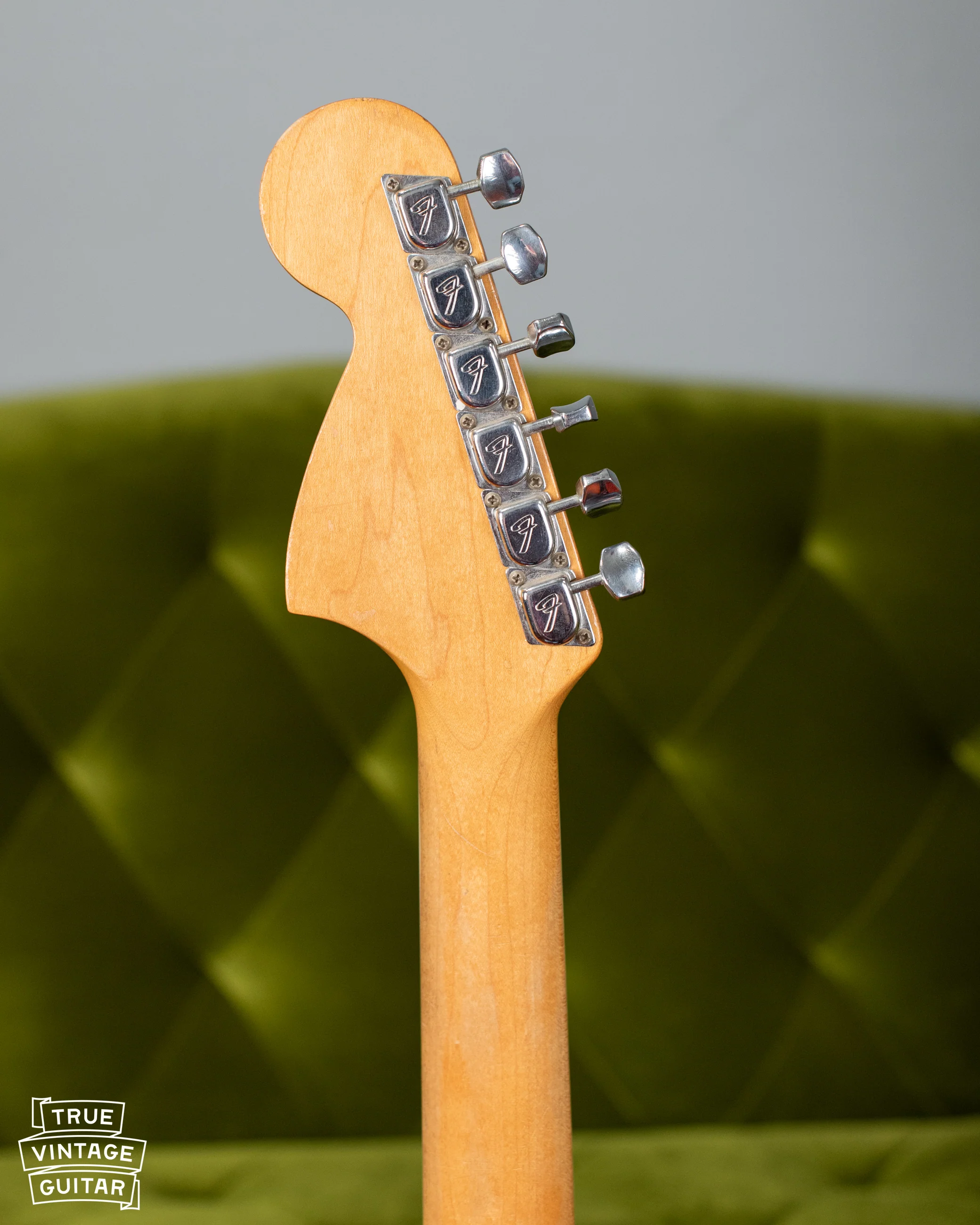 1966 Fender Jaguar Blue Ice Metallic - Image 7