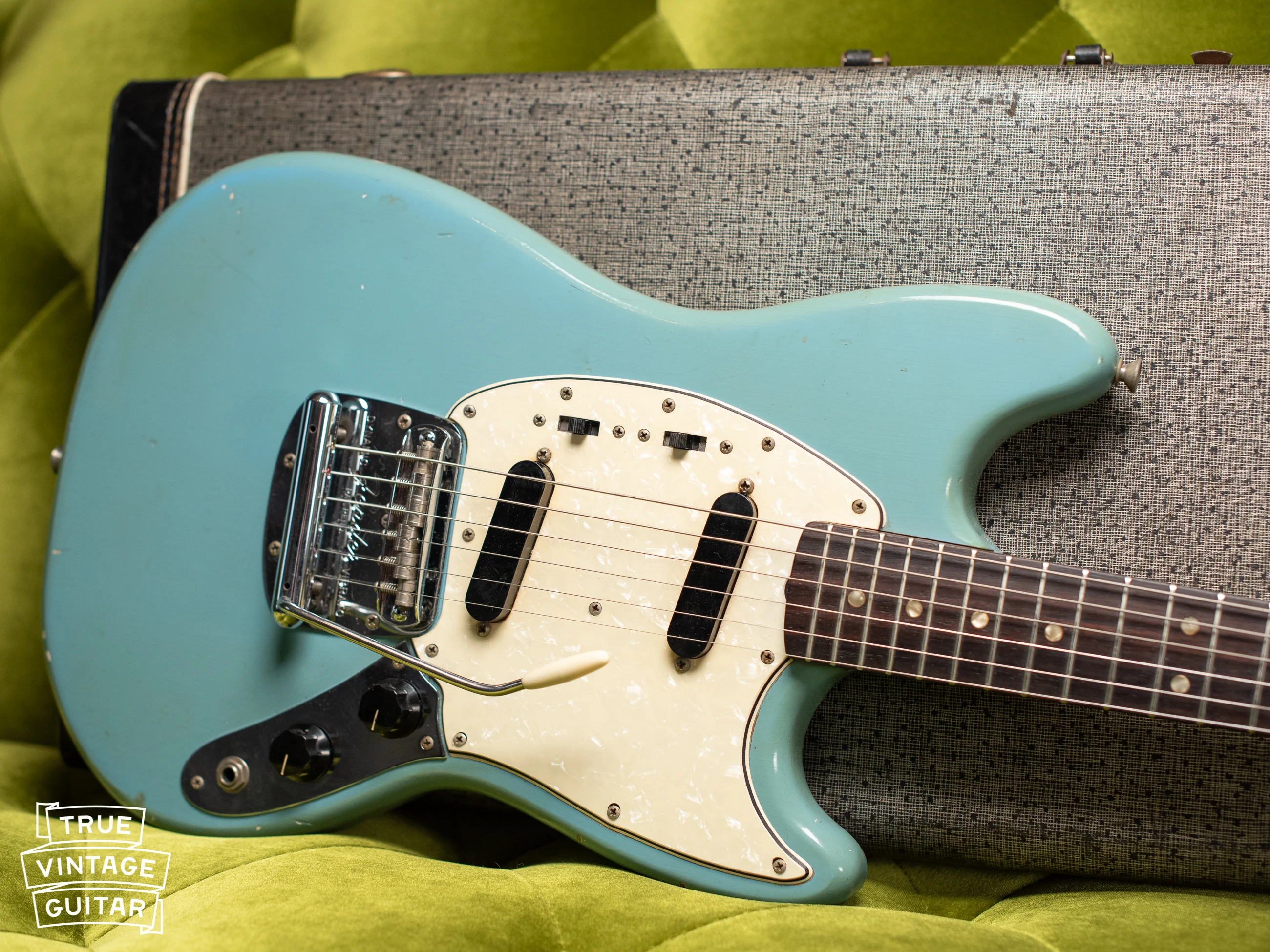 1966 Fender Mustang Blue - Image 19
