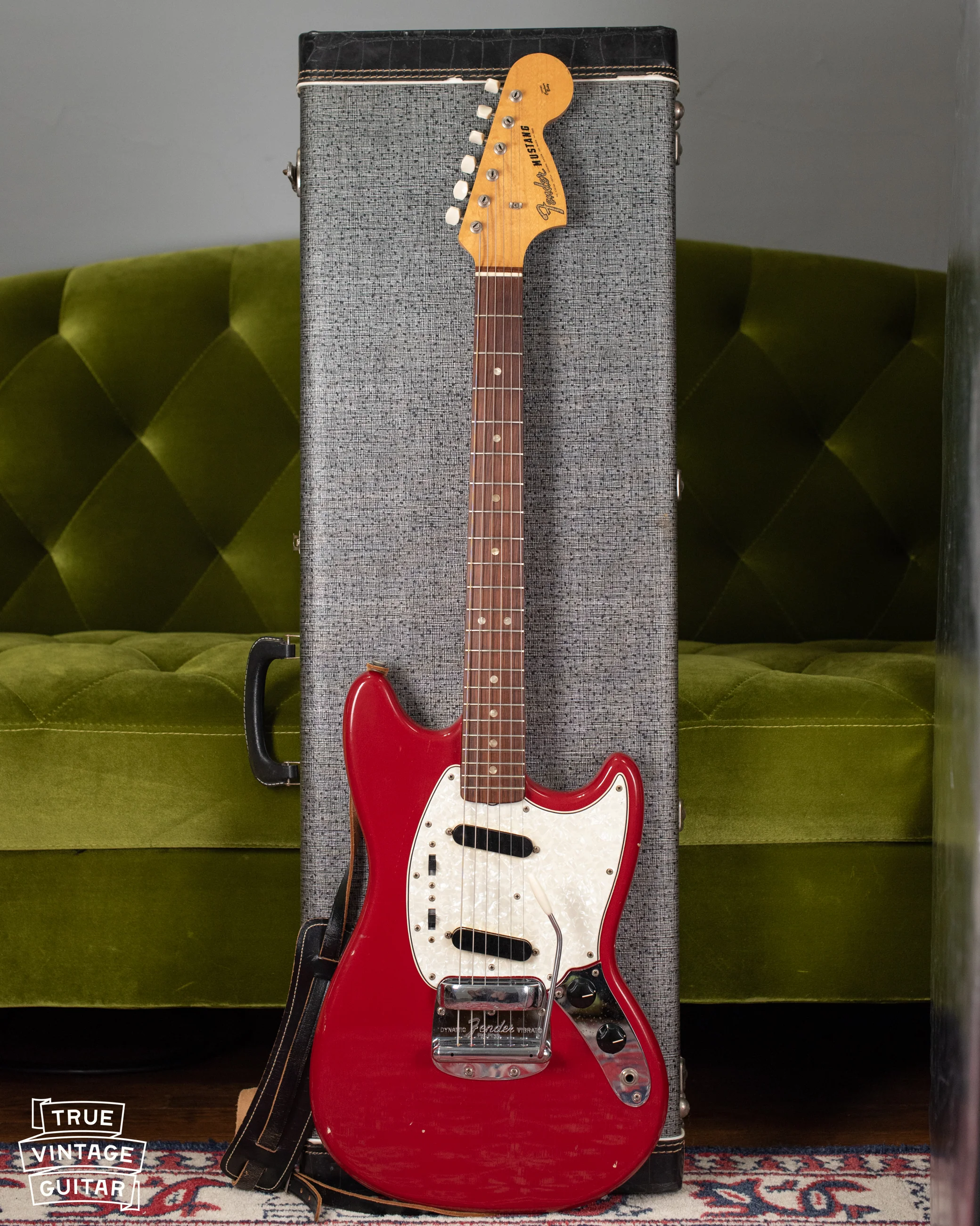 1966 Fender Mustang Red - Image 2