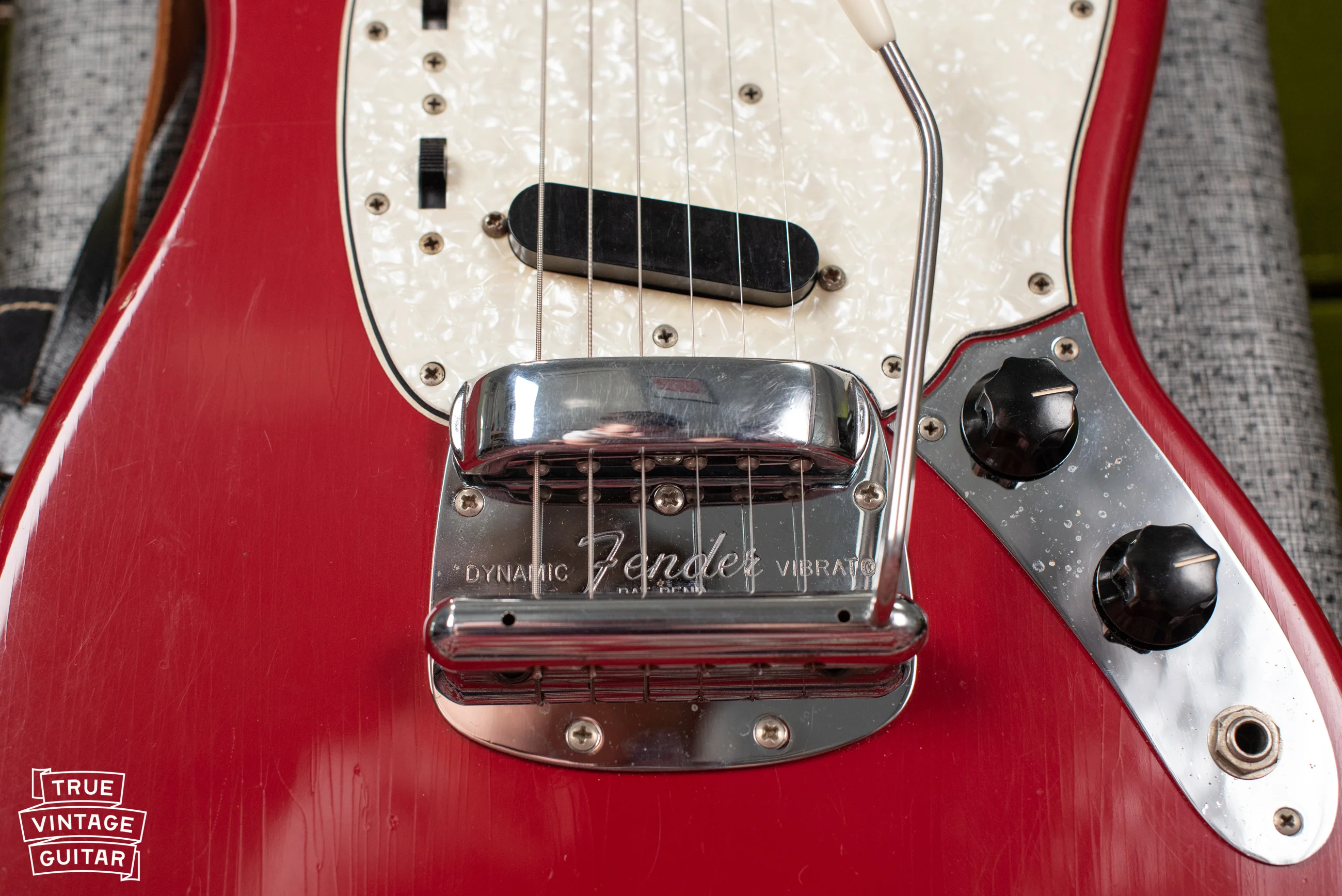 1966 Fender Mustang Red - Image 8