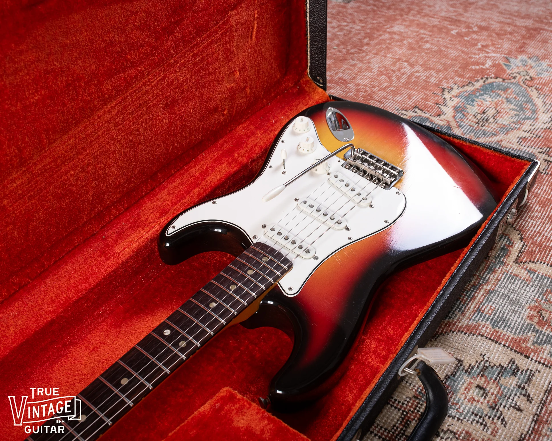 1966 Fender Stratocaster Sunburst - Image 13