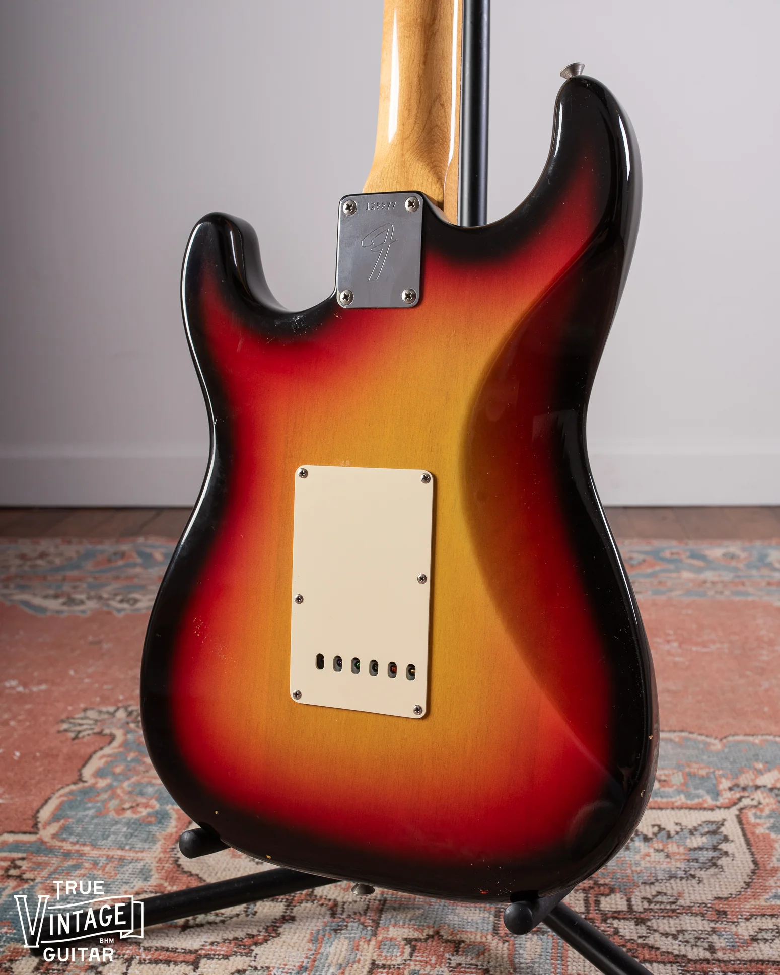 1966 Fender Stratocaster Sunburst - Image 9