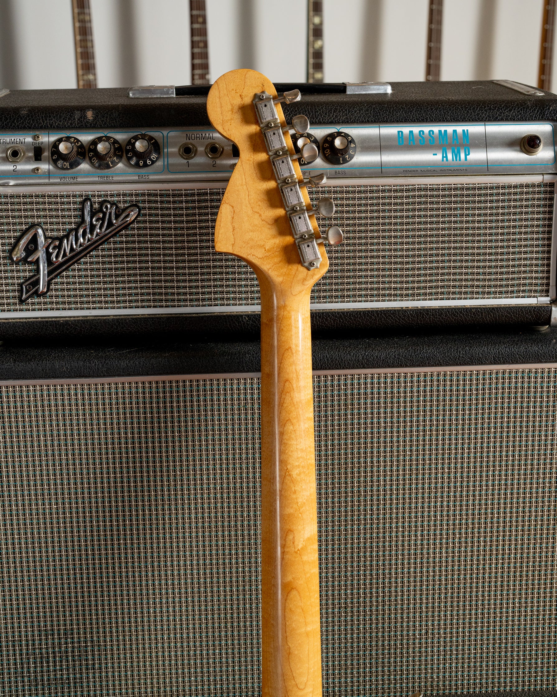 1966 Fender Stratocaster Sunburst - Image 11