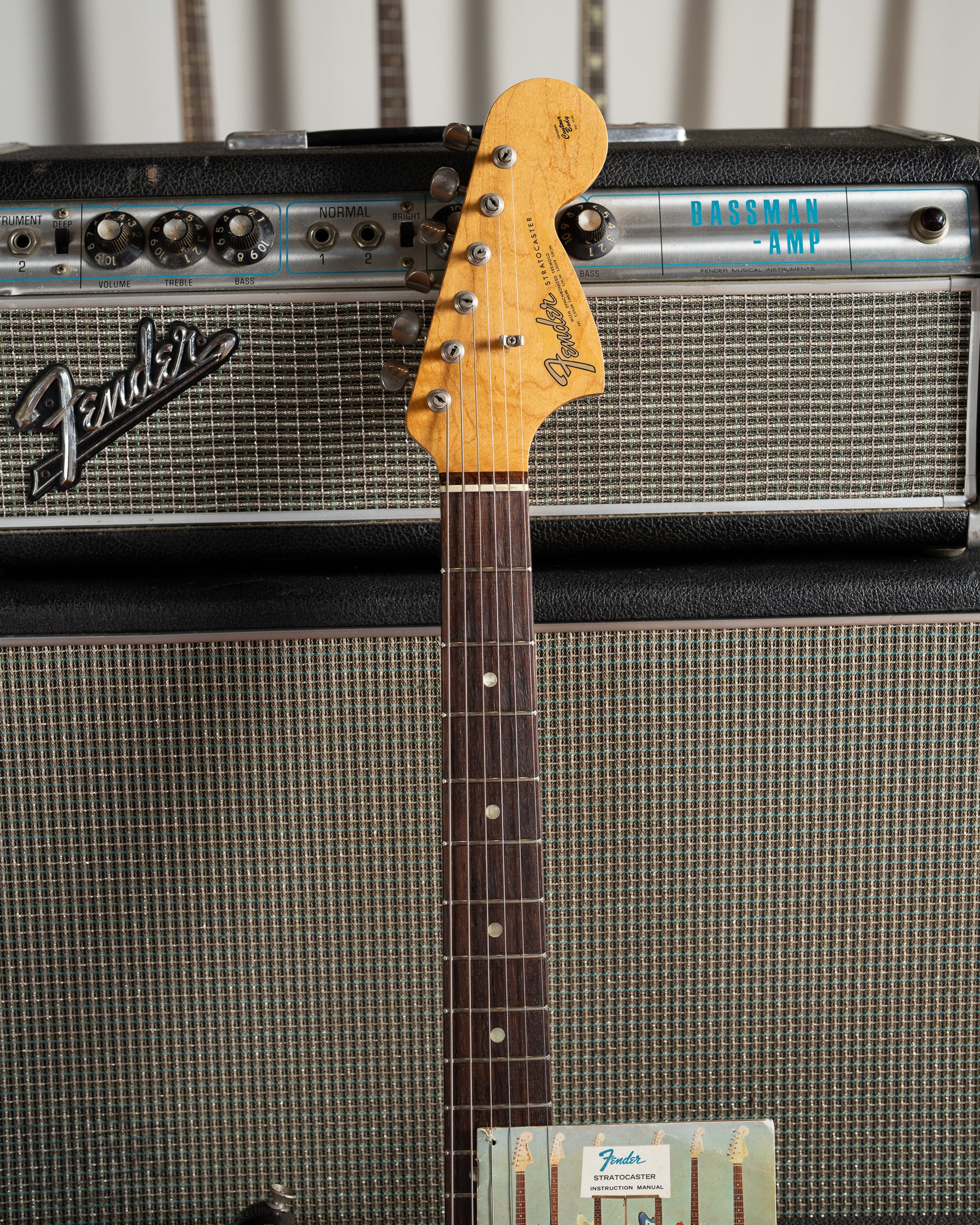 1966 Fender Stratocaster Sunburst - Image 5