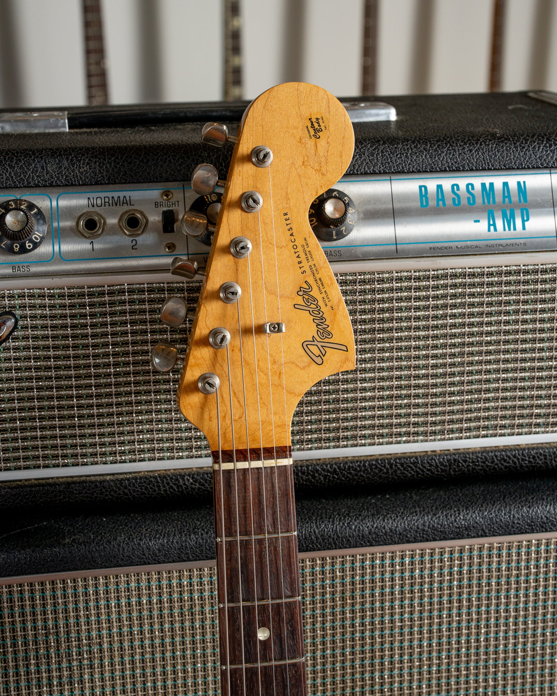 1966 Fender Stratocaster Sunburst - Image 6