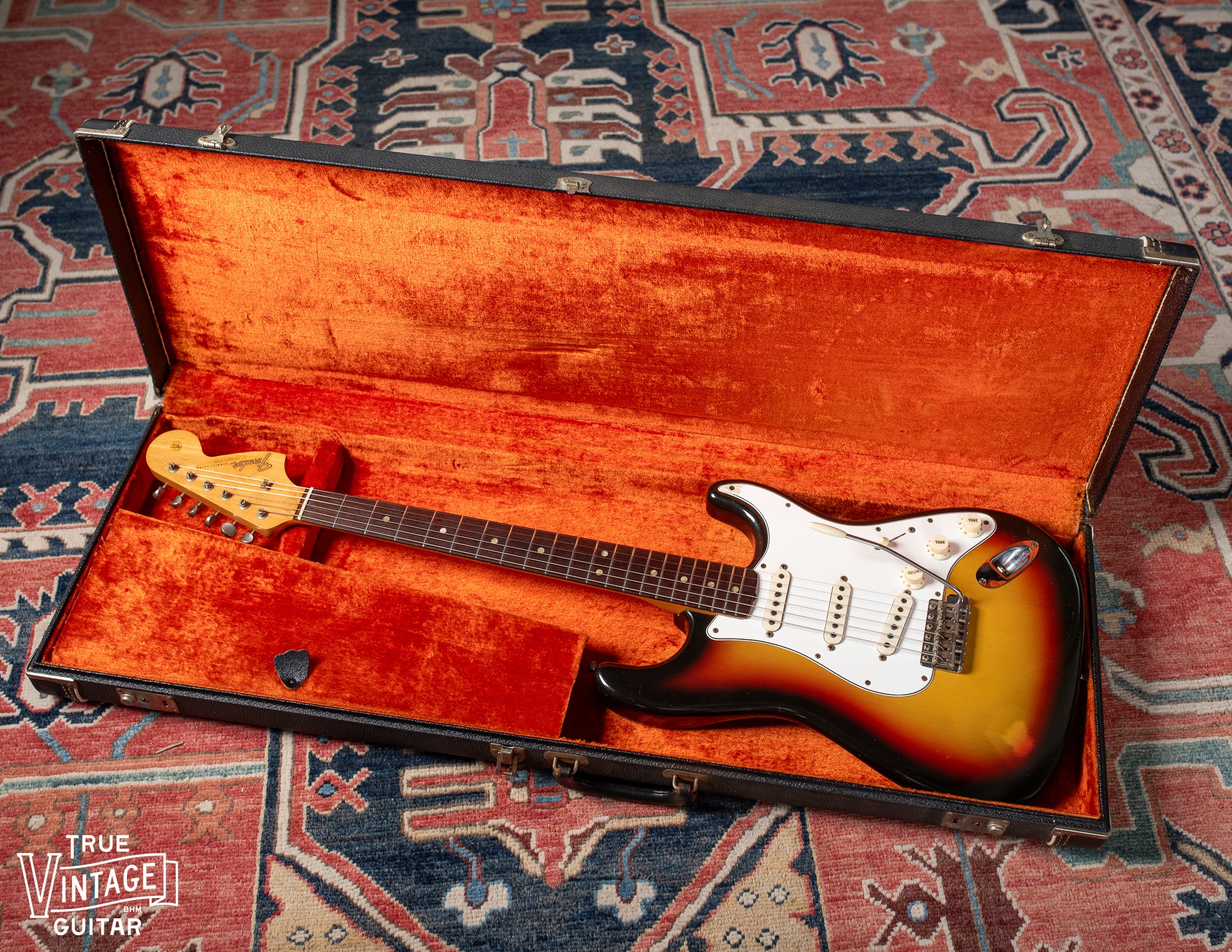 1966 Fender Stratocaster Sunburst - Image 3