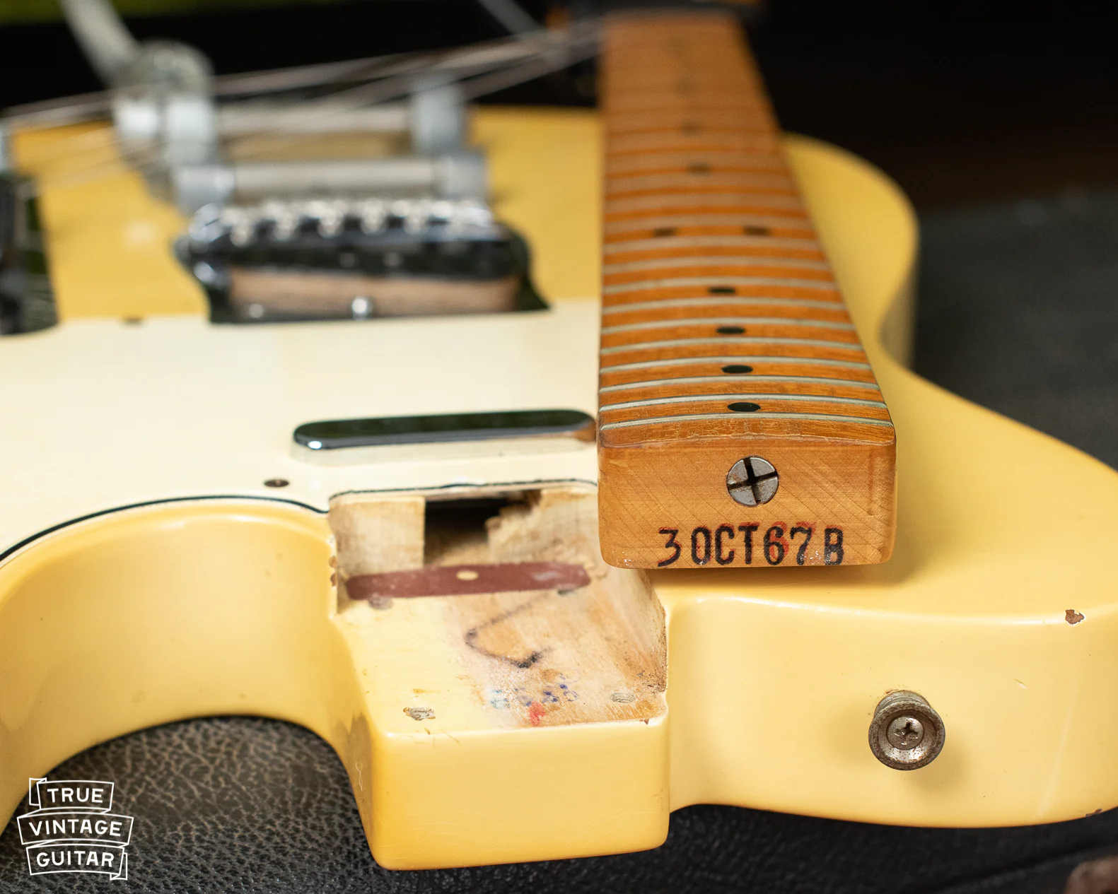 1967 Fender Telecaster Blond Bigsby - Image 4