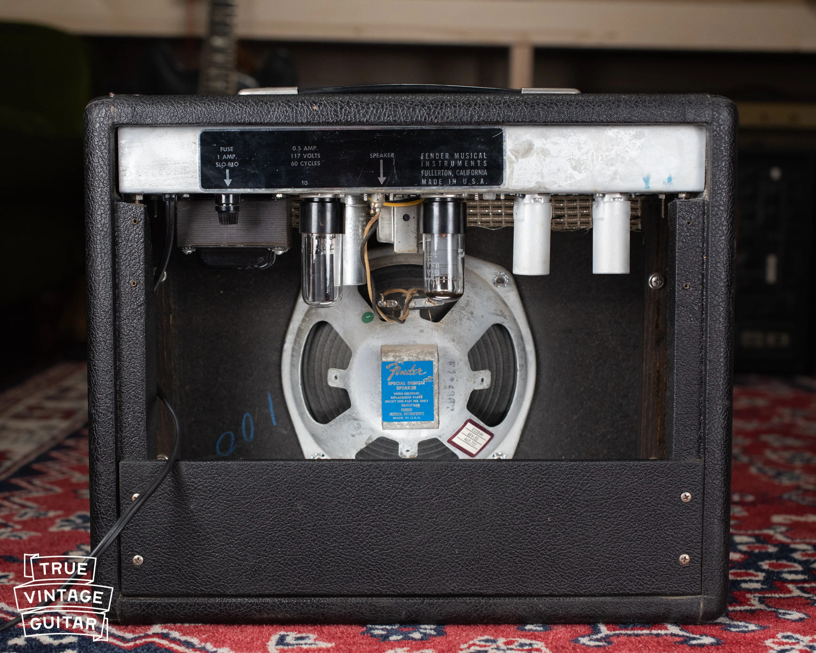 1967 Fender Vibro Champ~Amp guitar amplifier - Image 15
