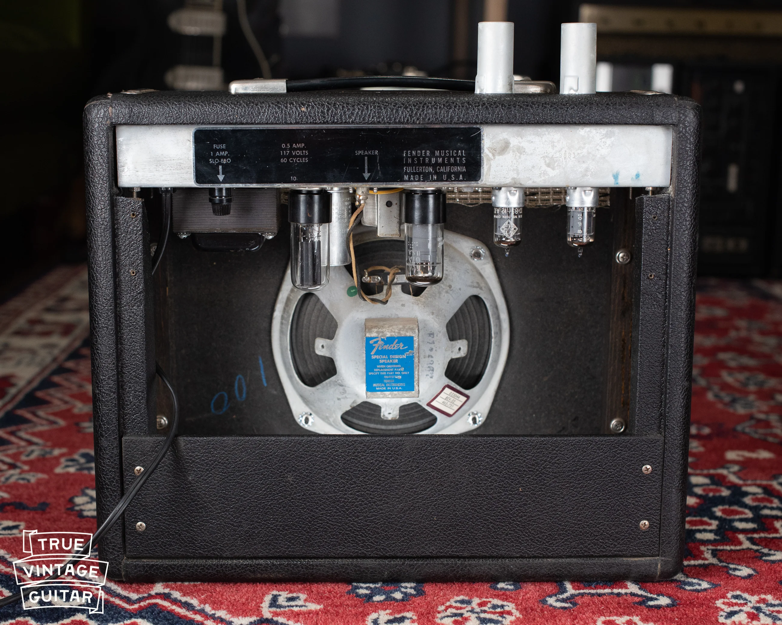 1967 Fender Vibro Champ~Amp guitar amplifier - Image 16