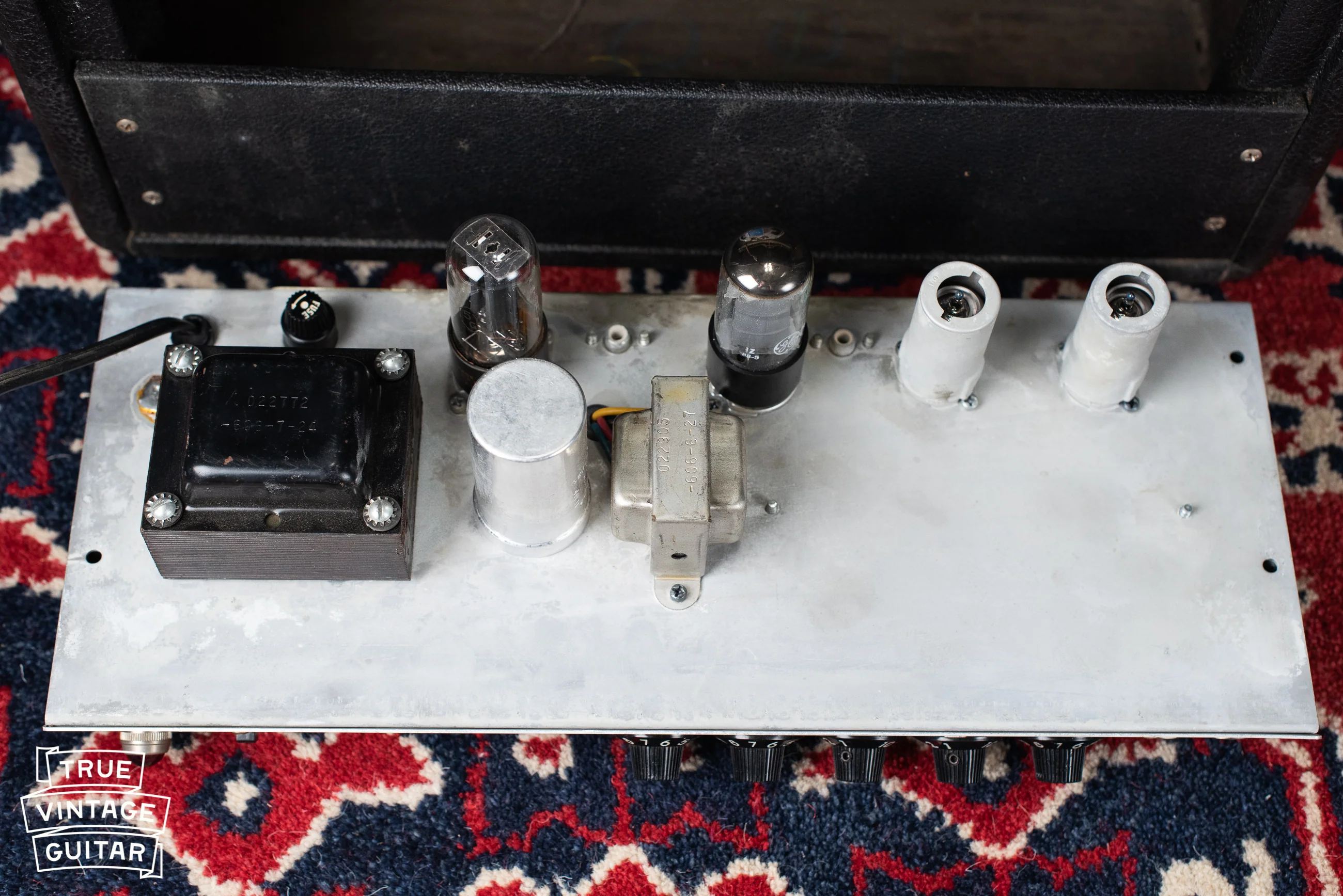 1967 Fender Vibro Champ~Amp guitar amplifier - Image 19