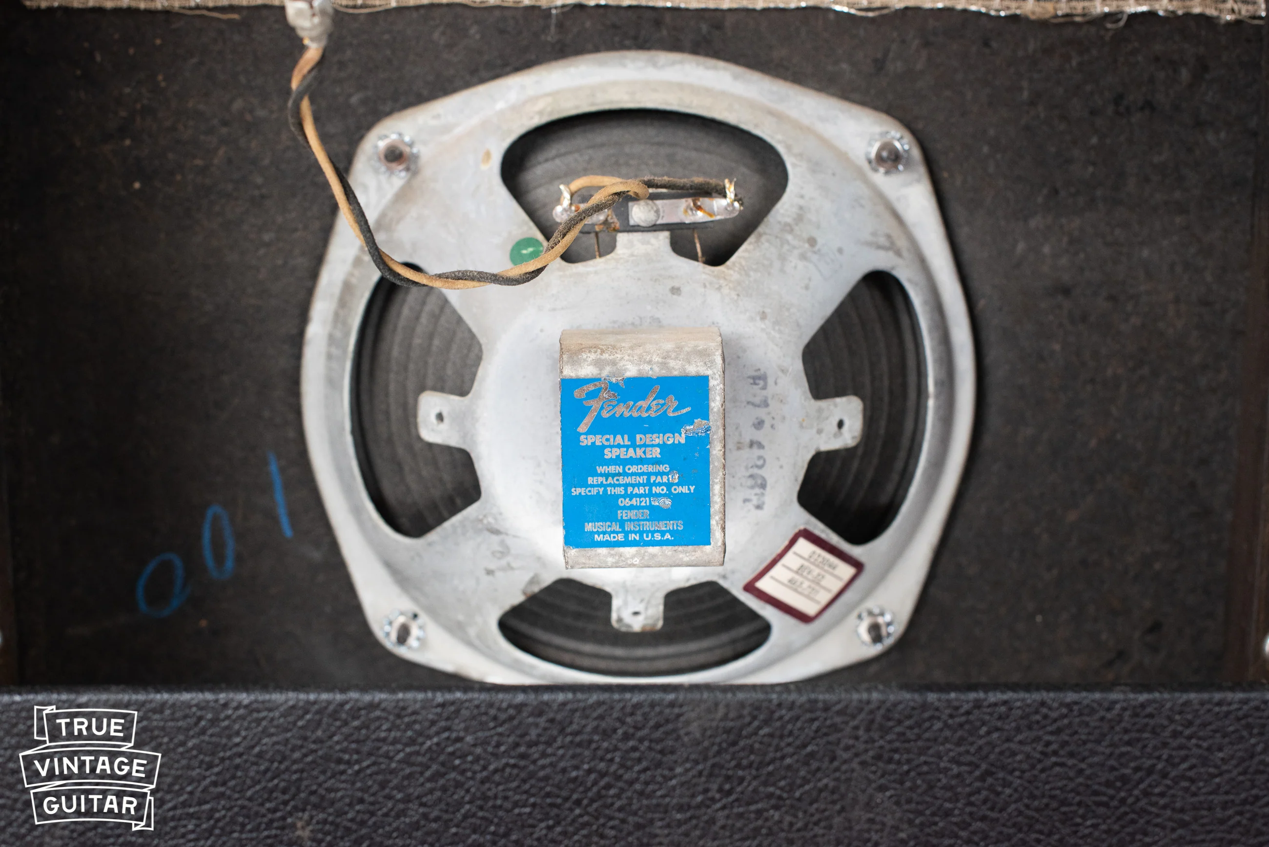 1967 Fender Vibro Champ~Amp guitar amplifier - Image 20
