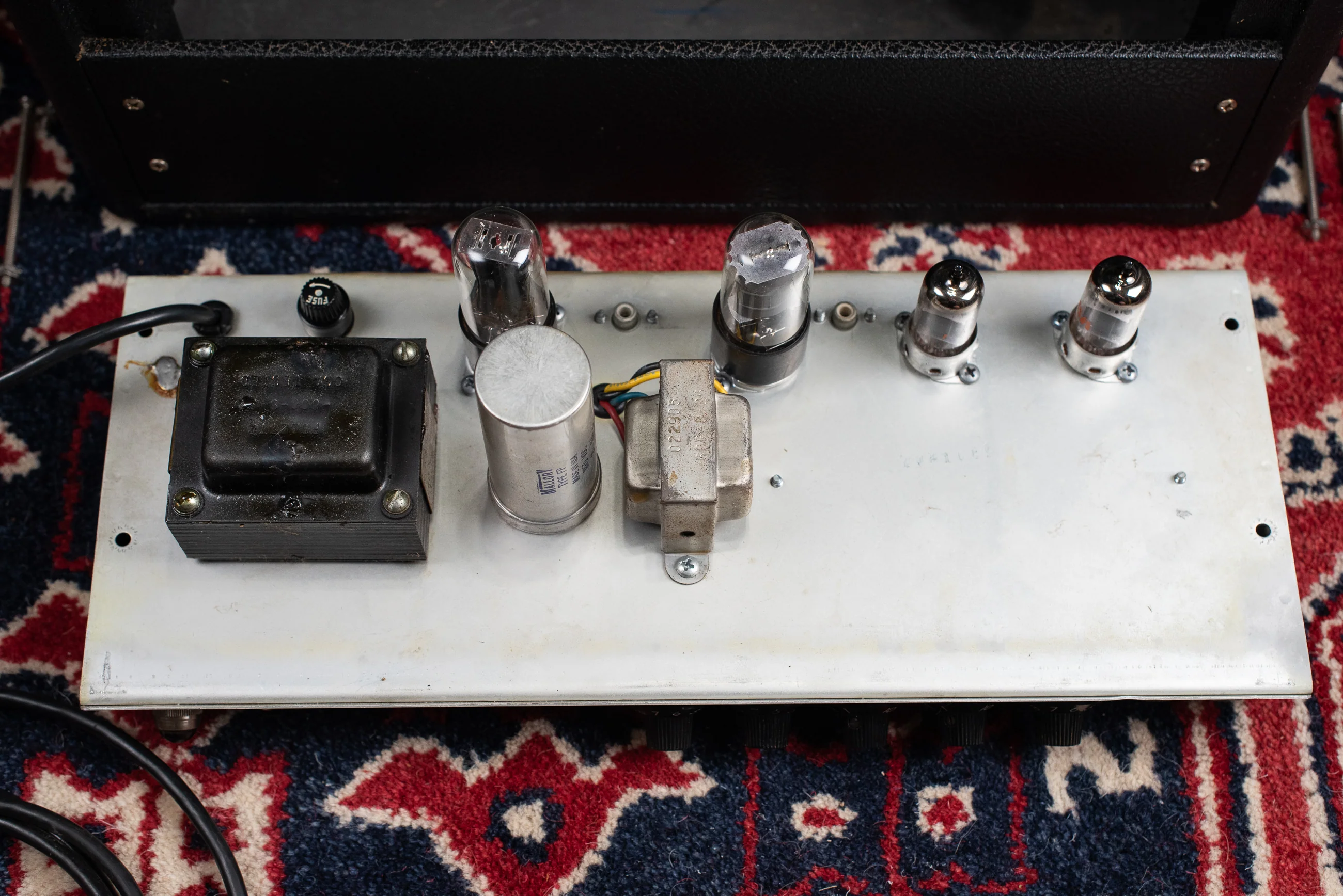 1969 Fender Vibro Champ~Amp Drip Edge Black Line - Image 14