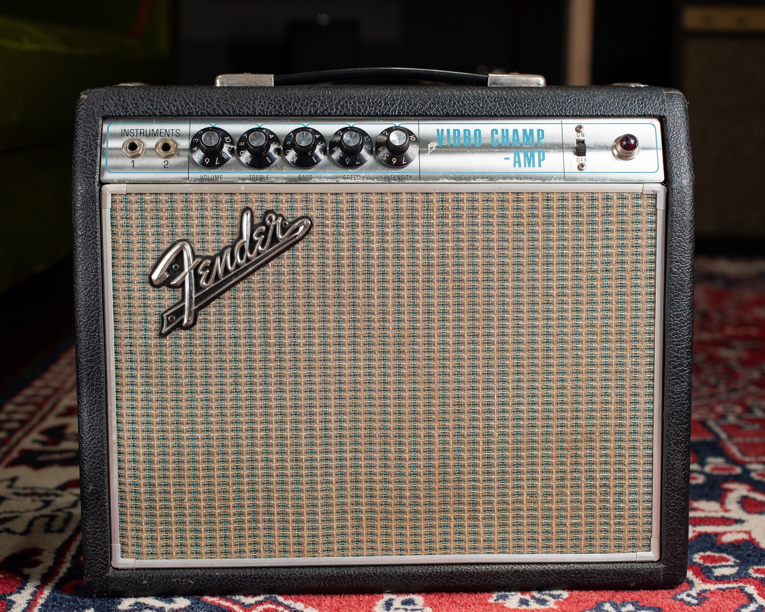 1969 Fender Vibro Champ~Amp Drip Edge Black Line - Image 3
