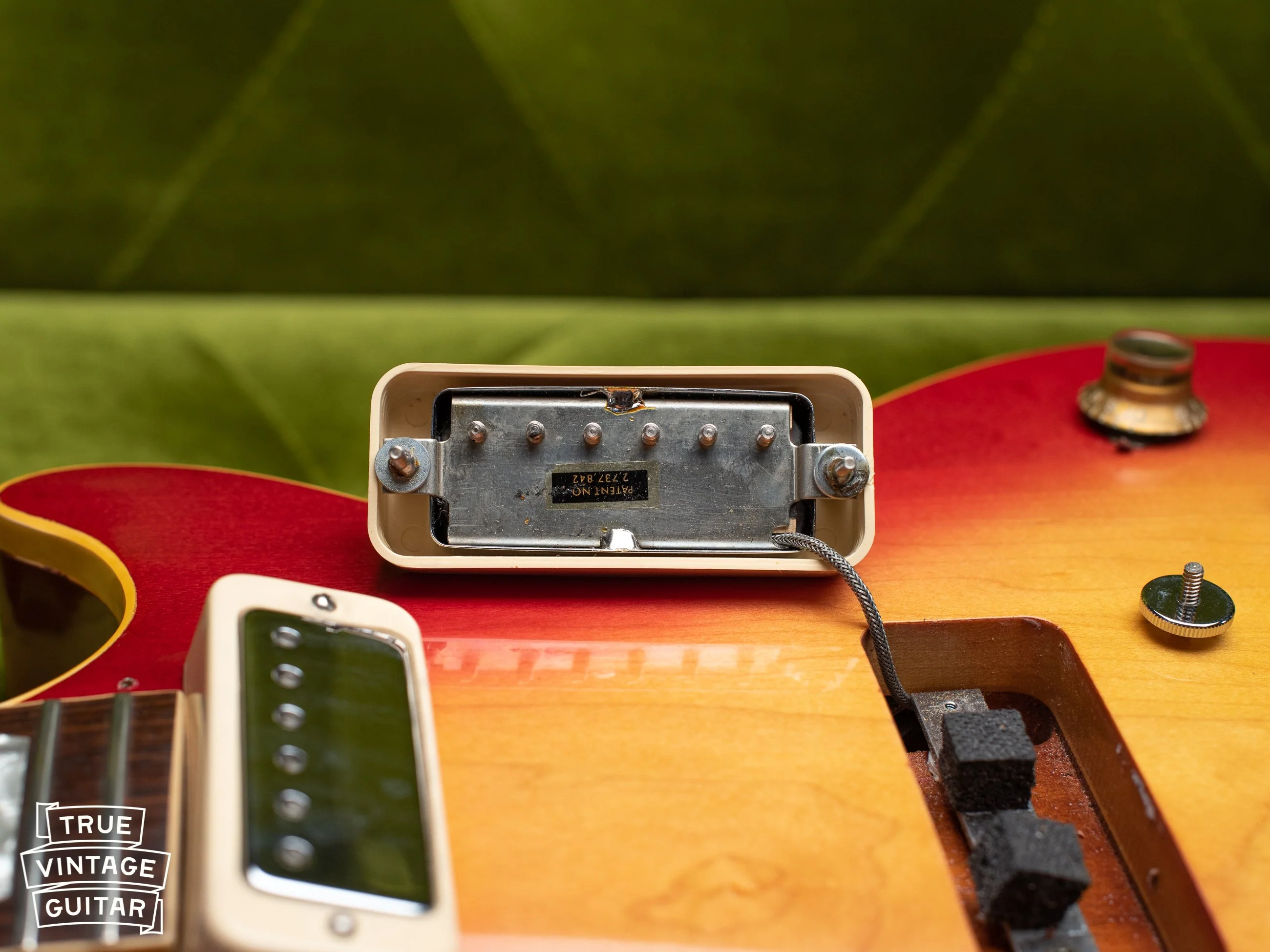 1970 Gibson Les Paul Deluxe Cherry Sunburst - Image 14