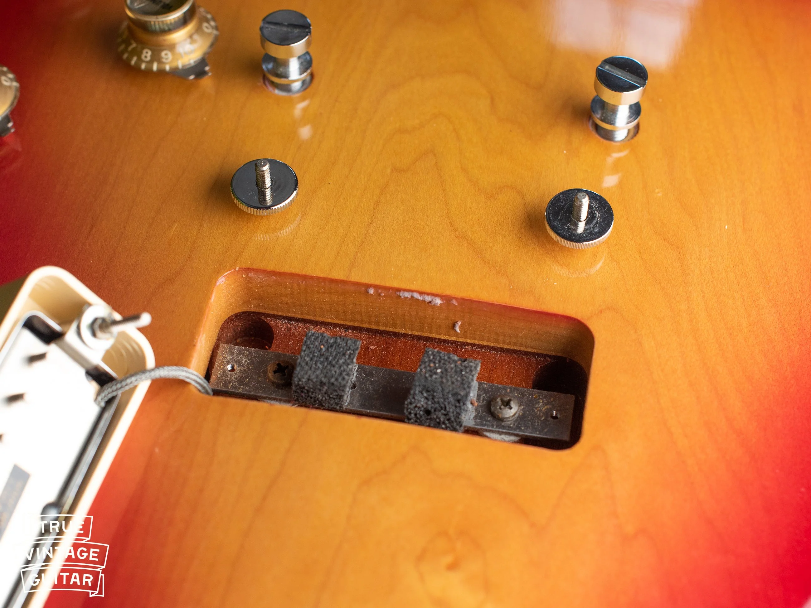 1970 Gibson Les Paul Deluxe Cherry Sunburst - Image 16