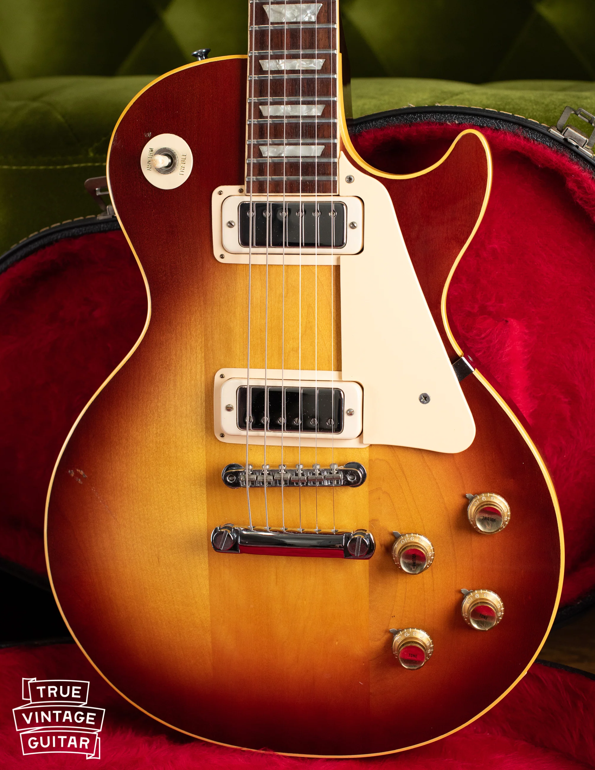 1972 Gibson Les Paul Deluxe Sunburst - Image 4