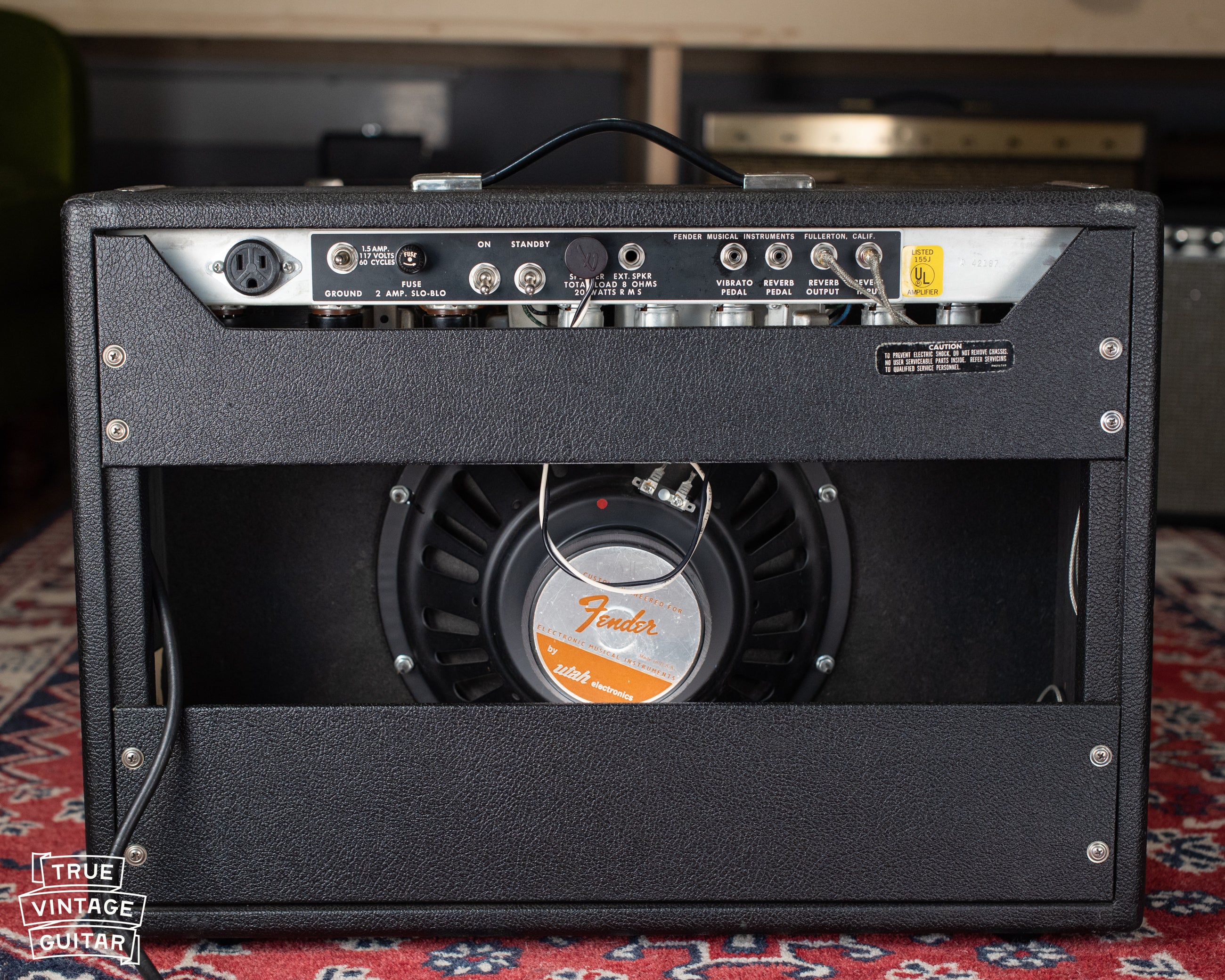 1975 Fender Deluxe Reverb Amp - Image 2