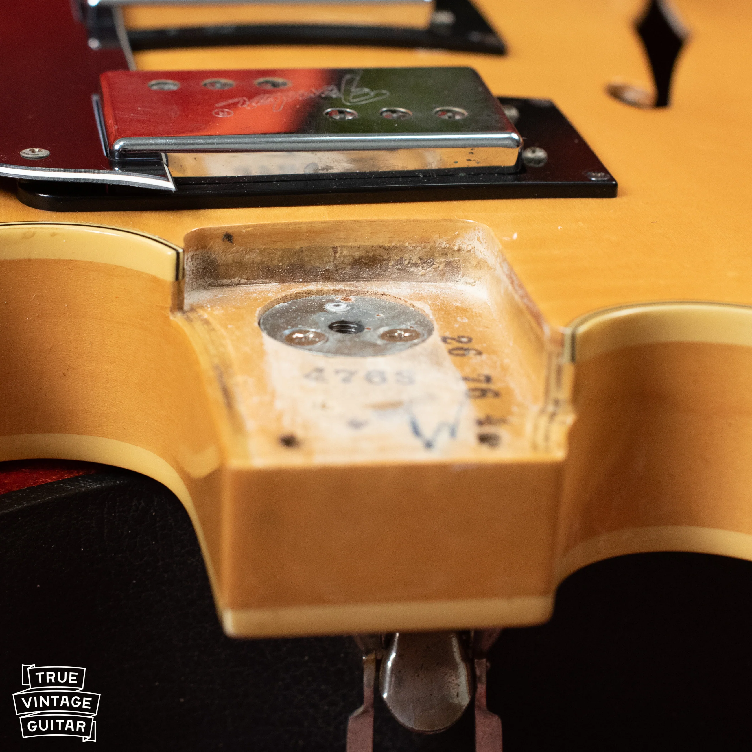 1976 Fender Starcaster Natural - Image 28