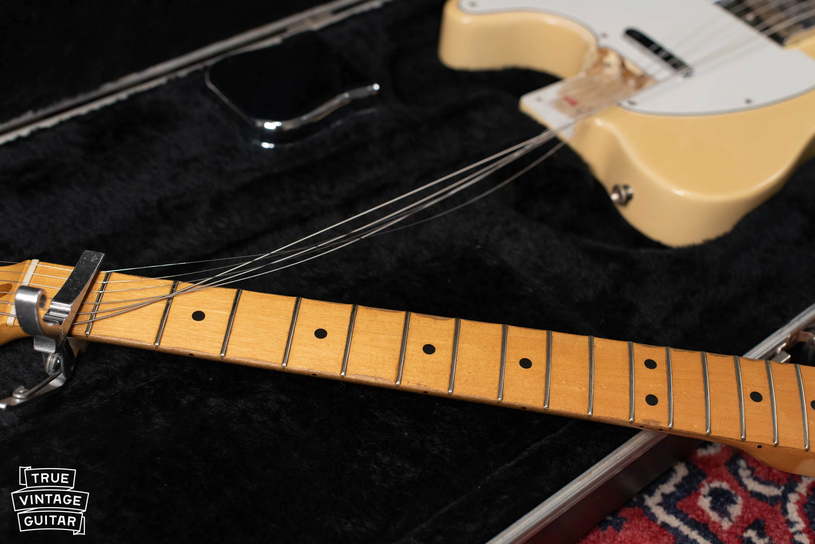 1982 Fender Telecaster Arctic White - Image 19