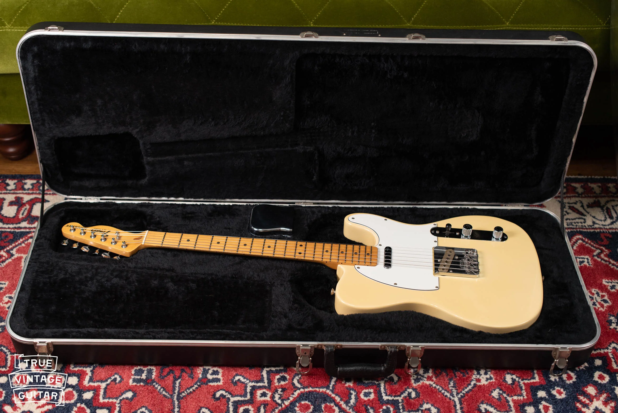 1982 Fender Telecaster Arctic White - Image 4