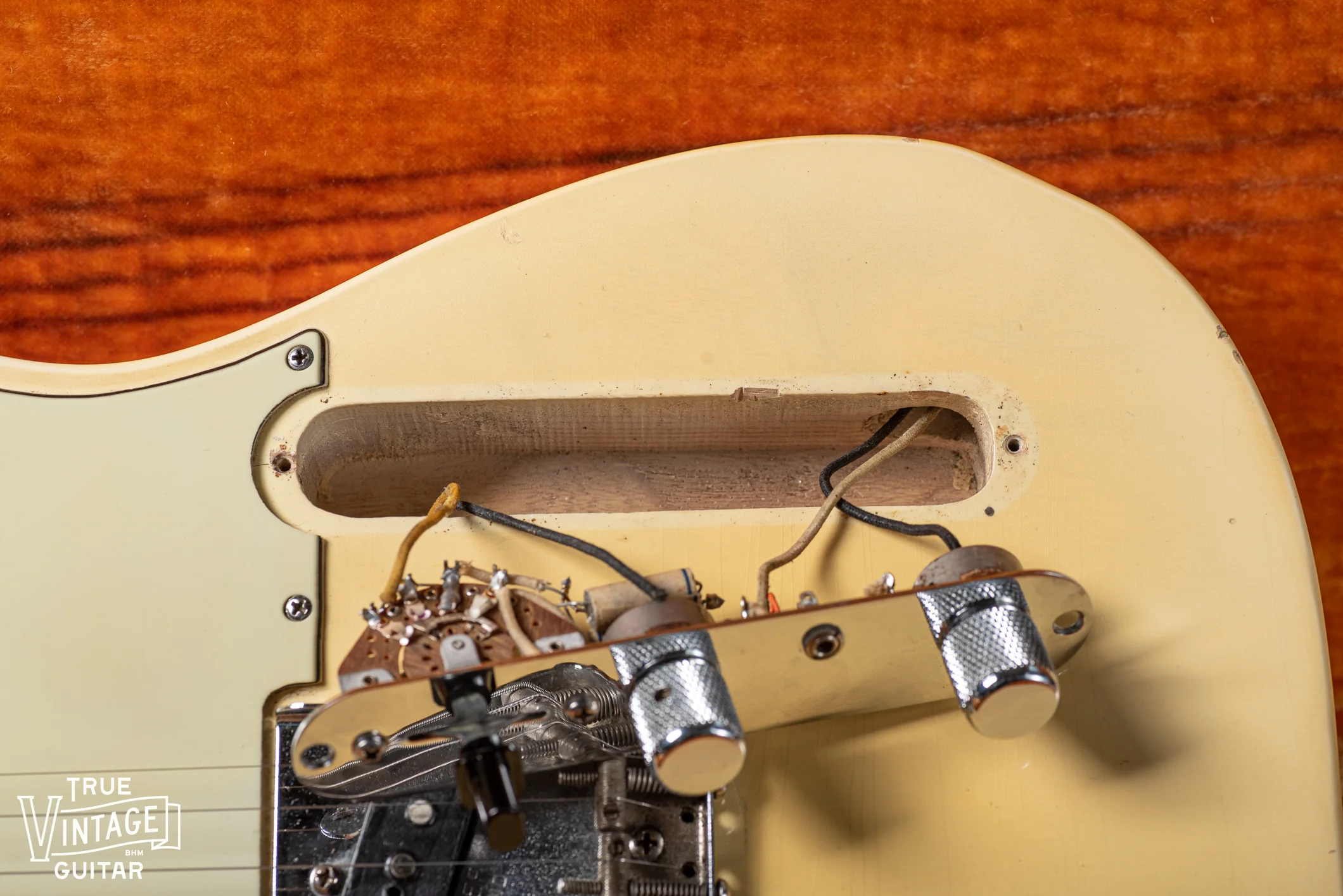 Fender Esquire 1960 Blond Nitrate Pickguard - Image 18