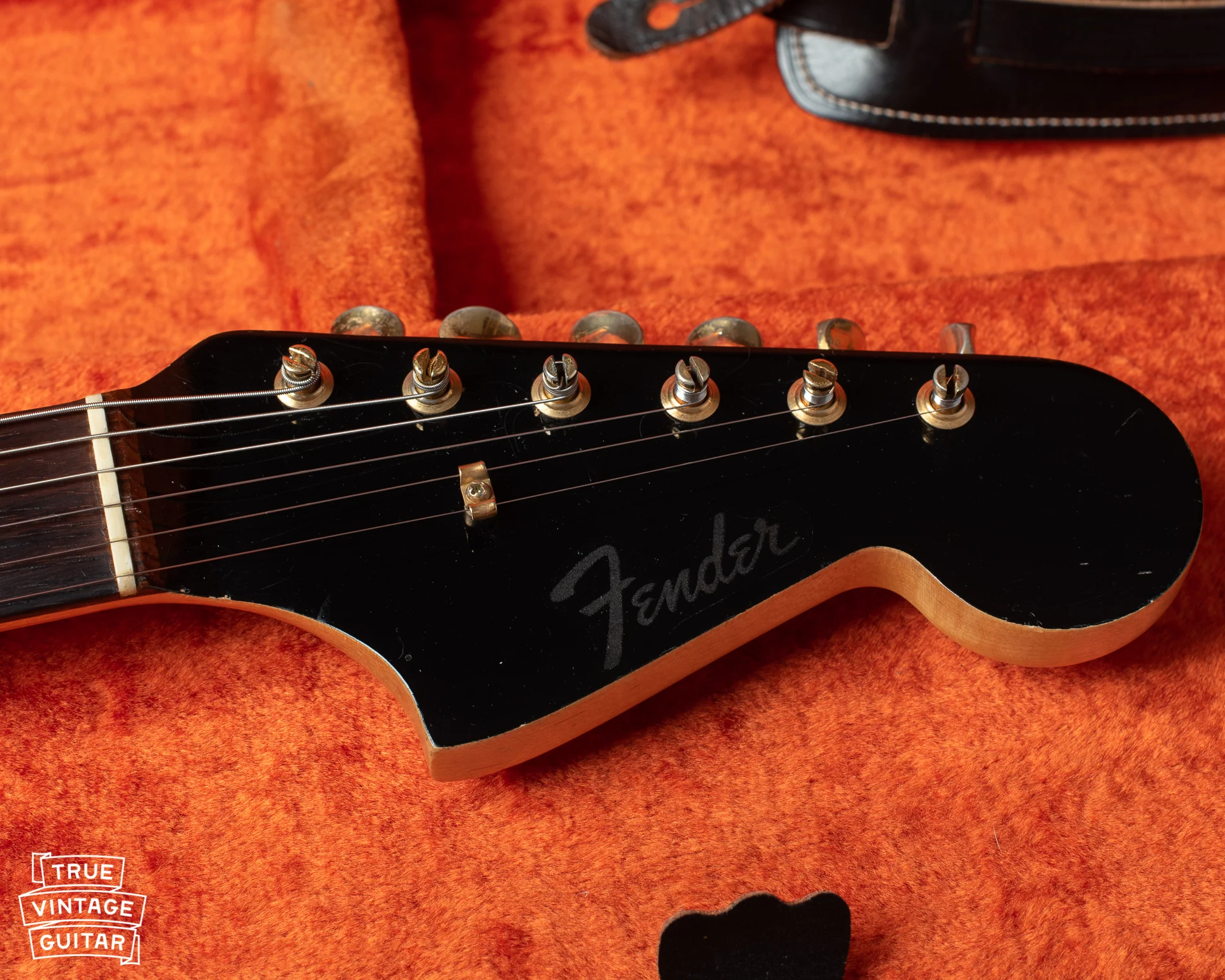 Fender Jaguar 1965 Black with Gold Hardware - Image 9