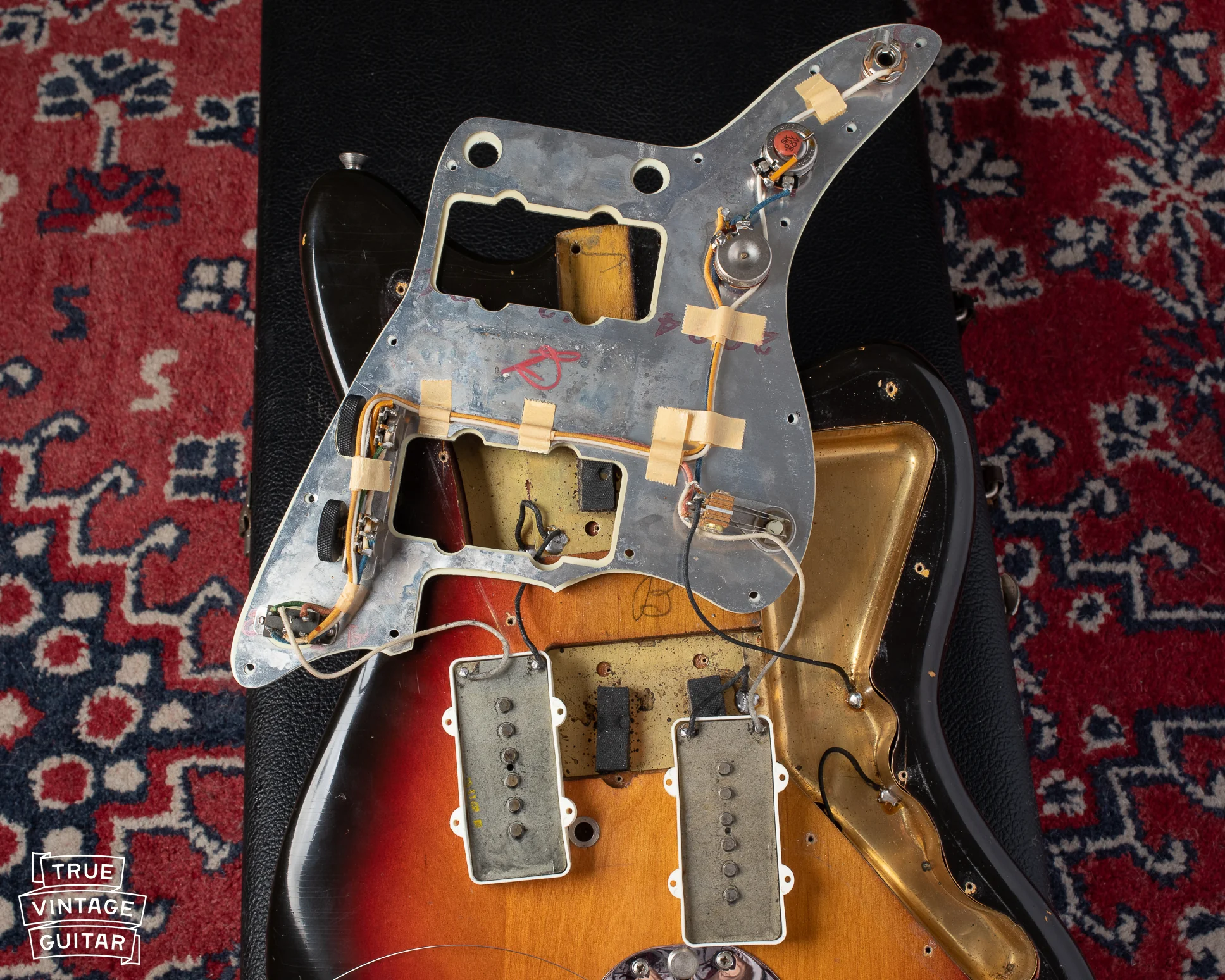 Fender Jazzmaster '64 Sunburst - Image 14