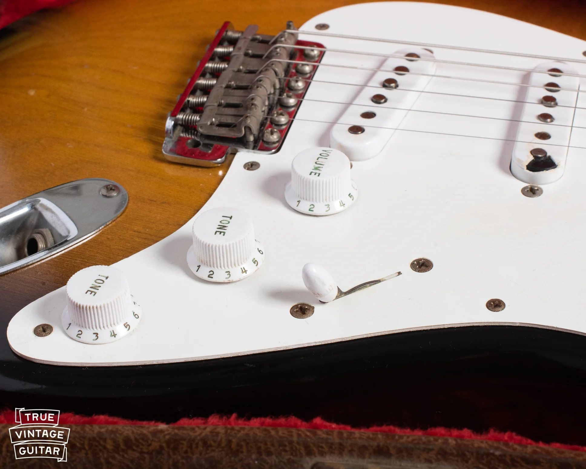 Fender Stratocaster 1954 - Image 10
