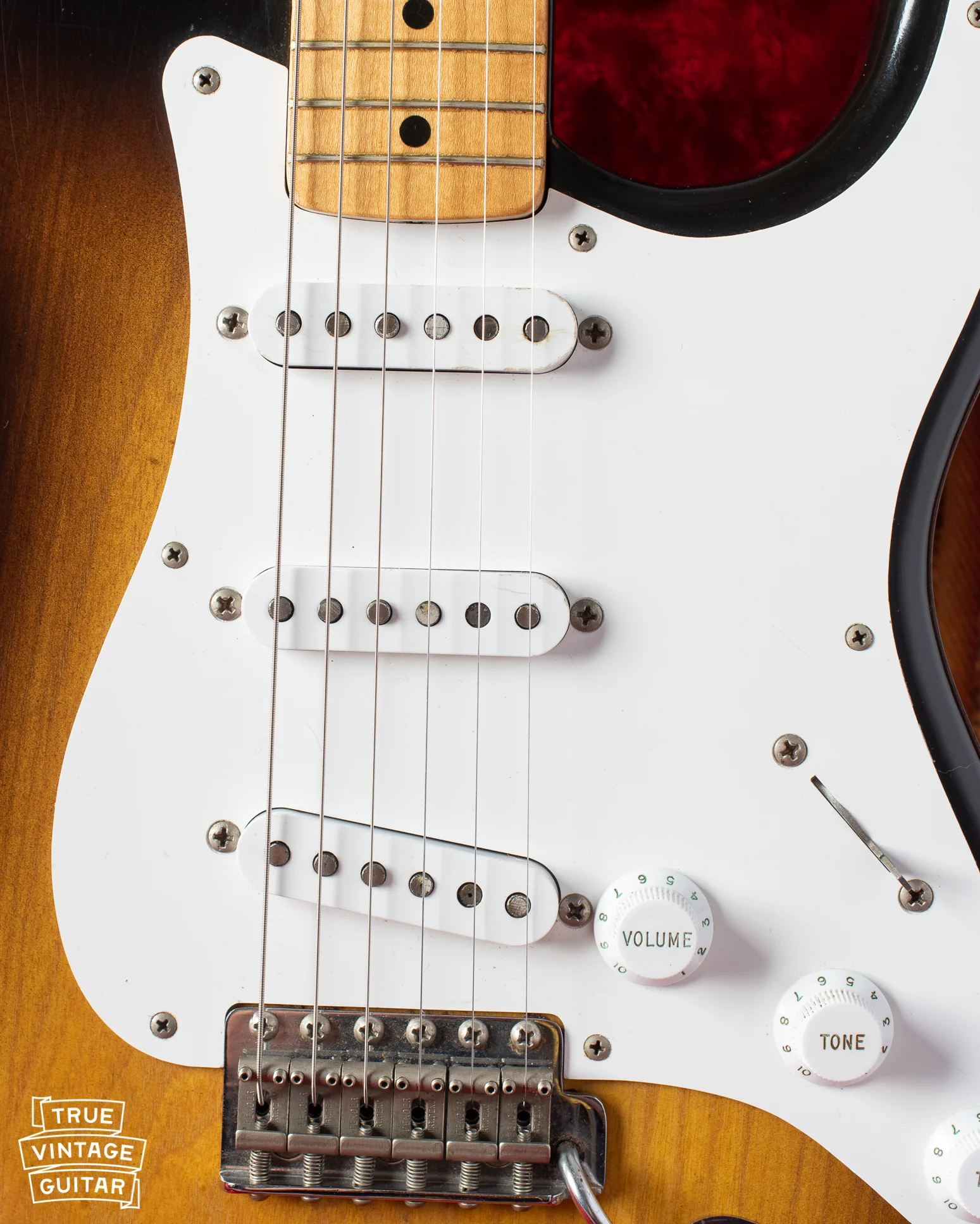 Fender Stratocaster 1954 - Image 10