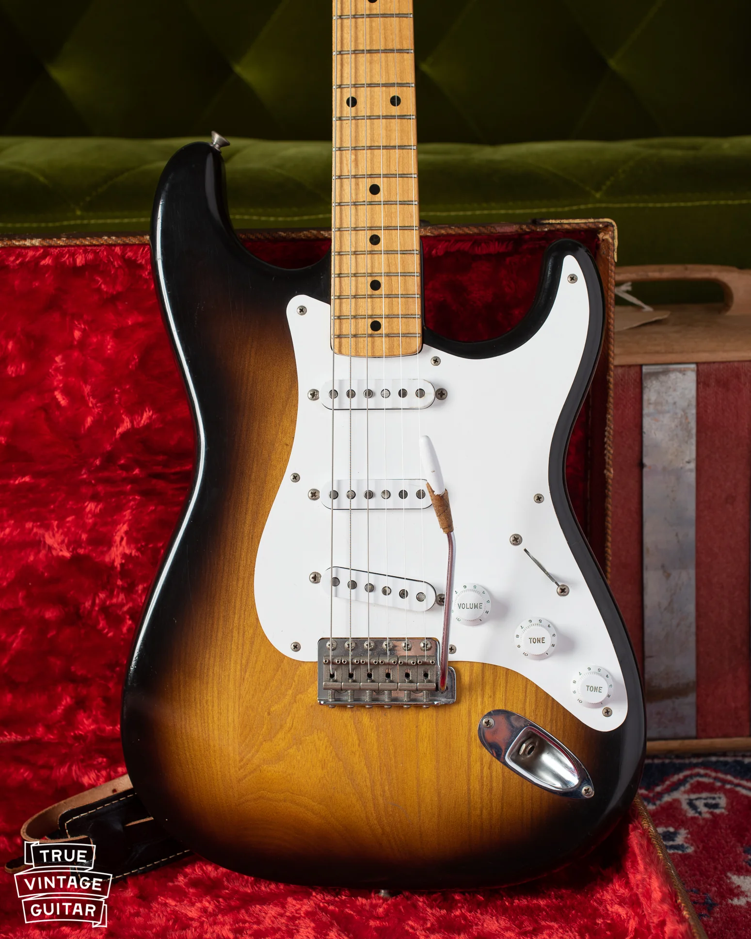Fender Stratocaster 1954 - Image 5