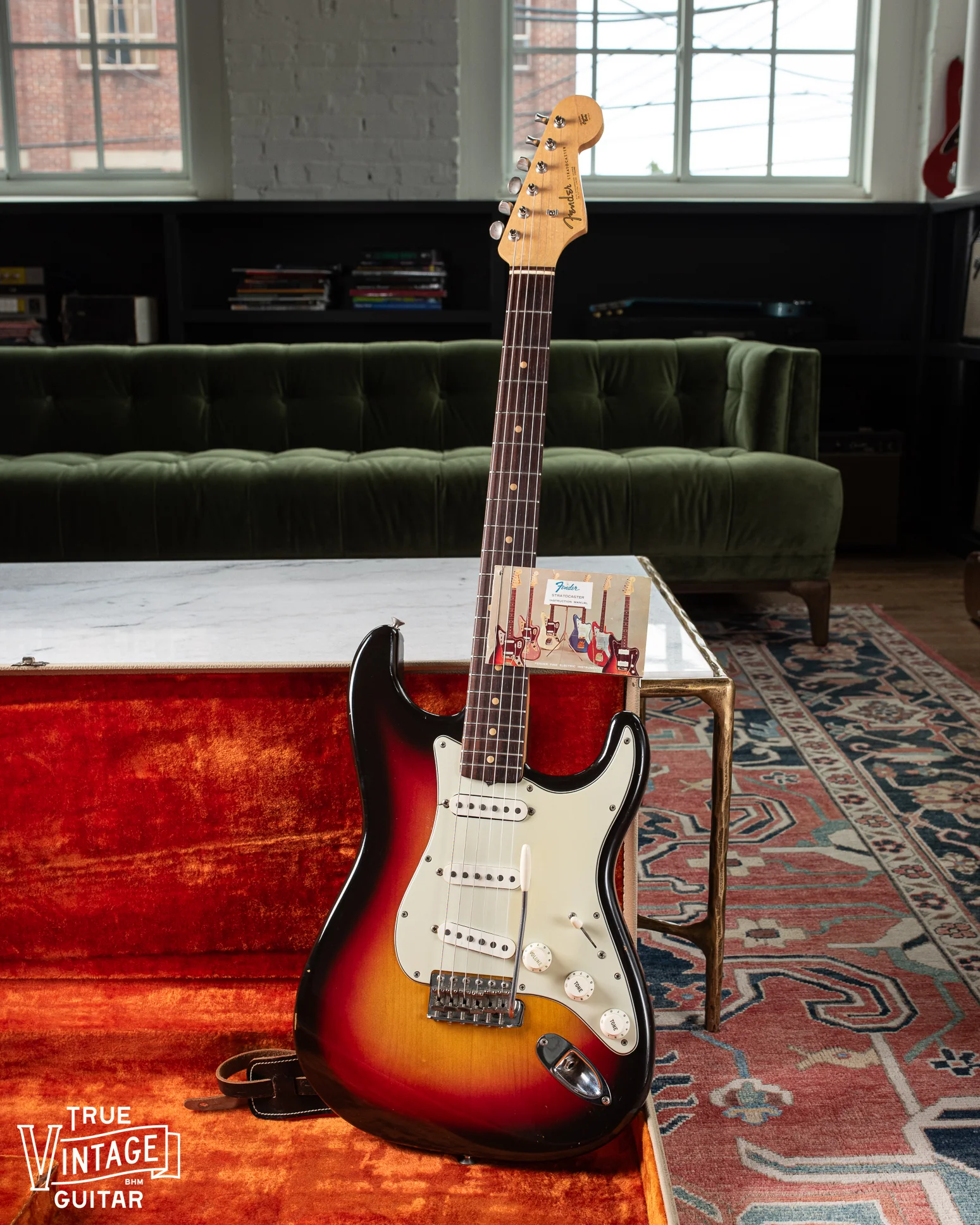 Fender Stratocaster 1963 Sunburst - Image 2