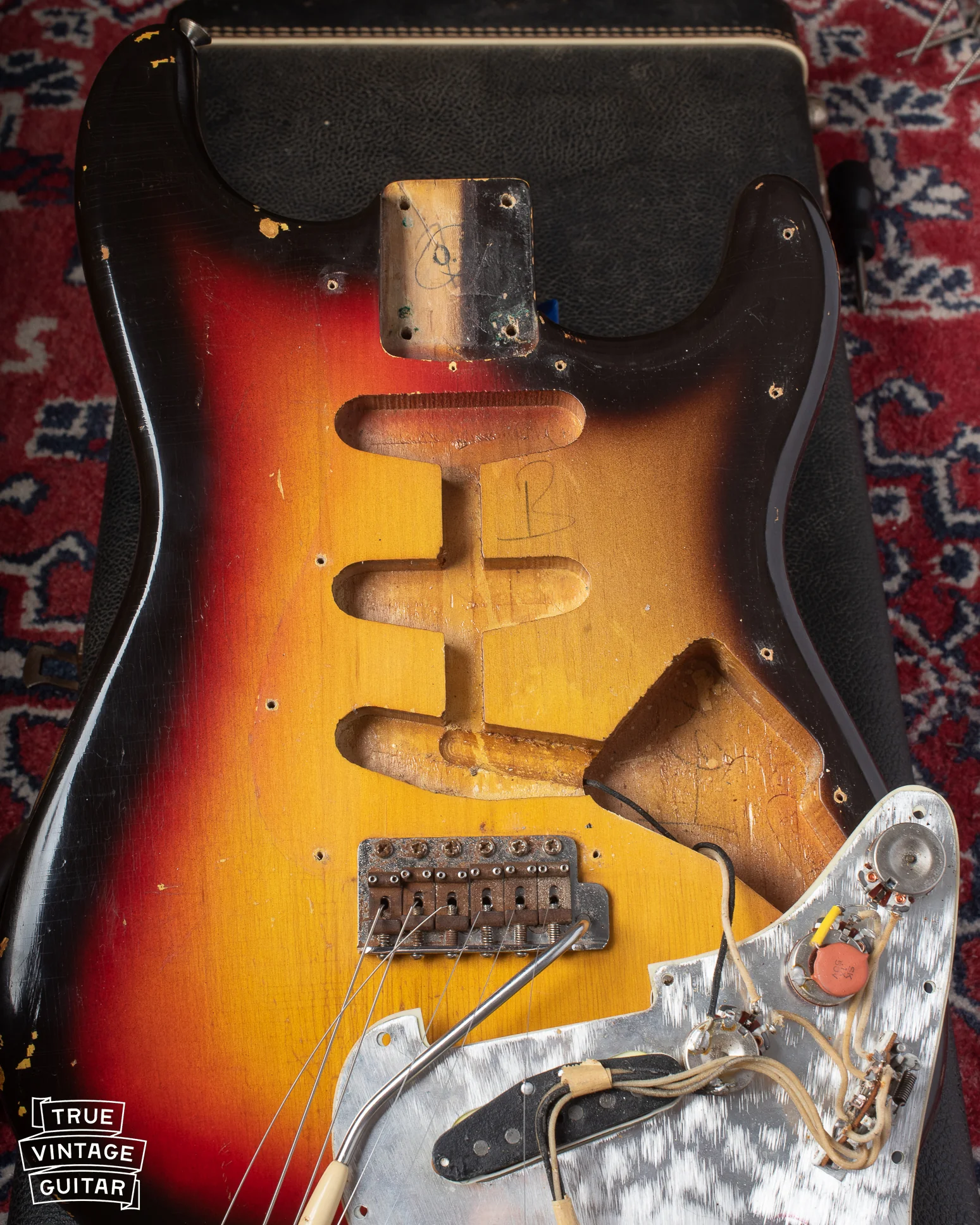 Fender Stratocaster 1963 Sunburst - Image 14