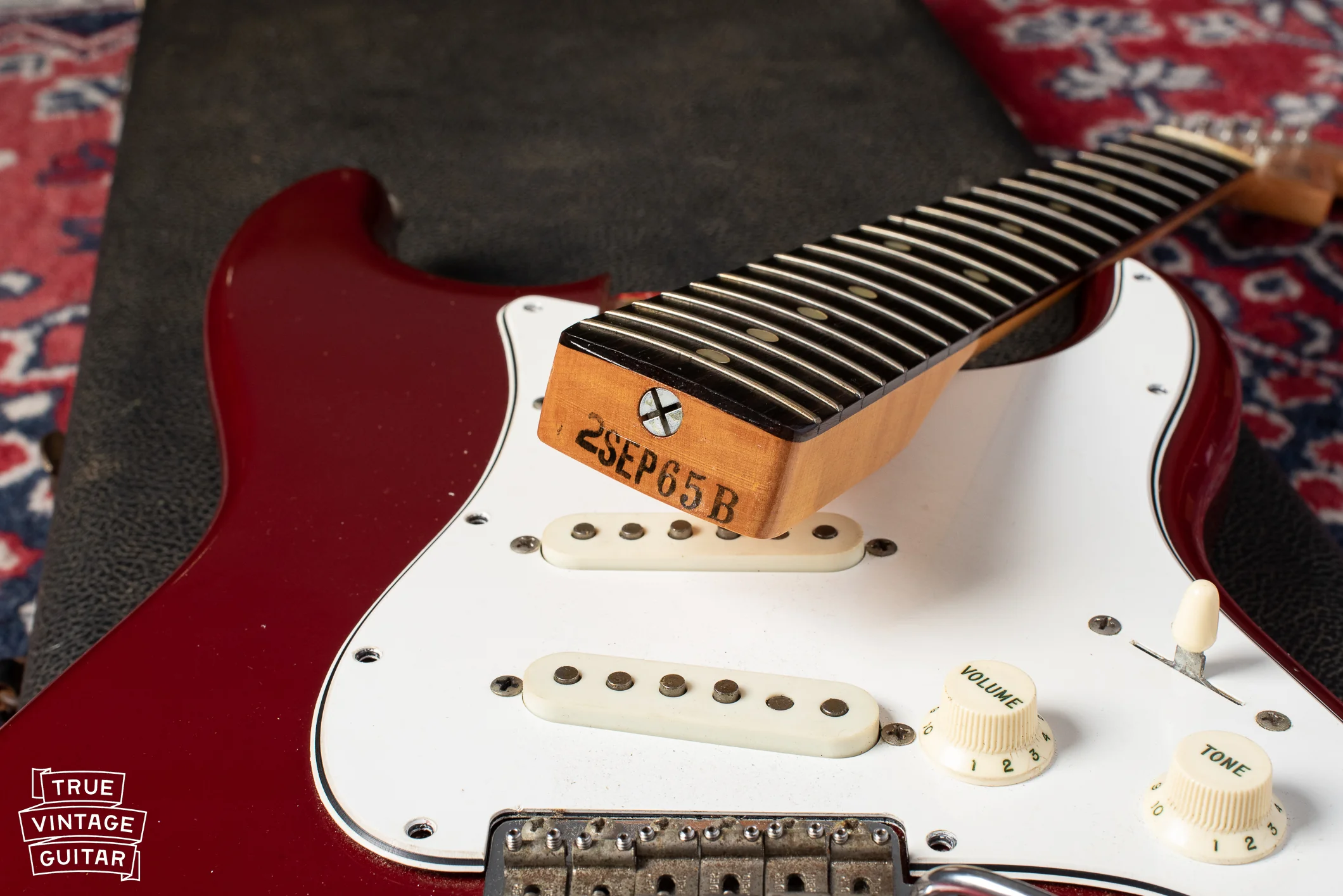 Candy Apple Red '65 Strat - Image 19