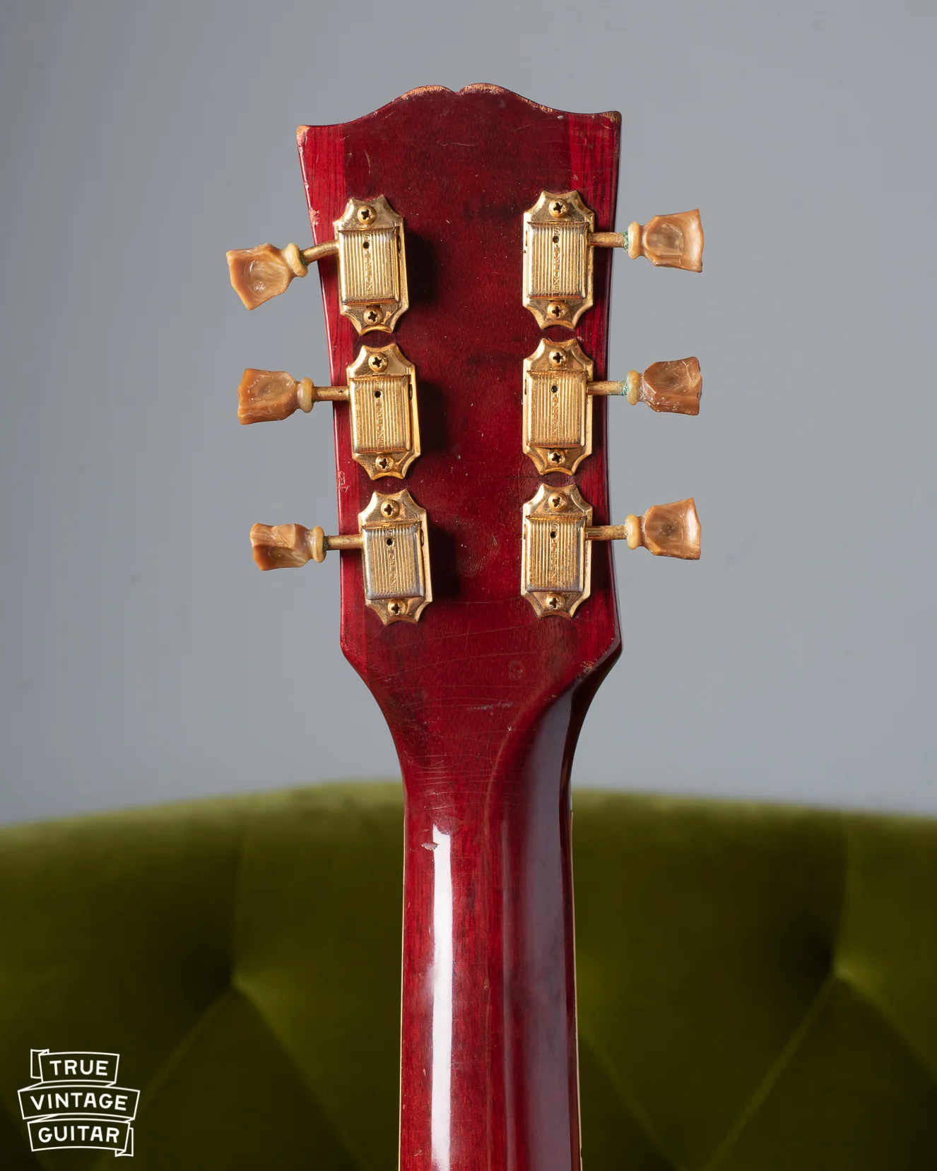 Photo gallery of a 1960 Gibson ES-345 TDC Cherry Red - Image 7