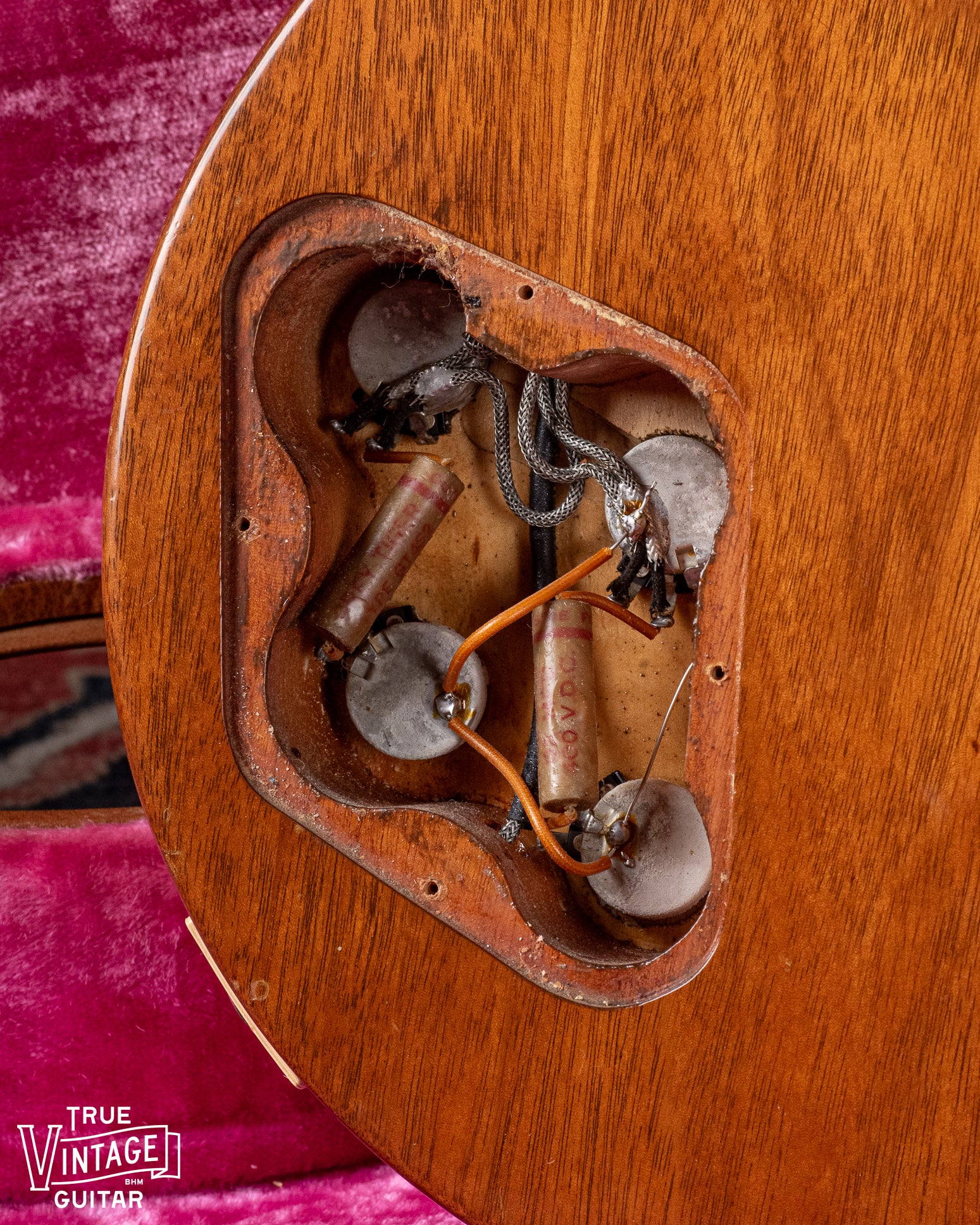 Gibson Les Paul Goldtop 1952 - Image 15