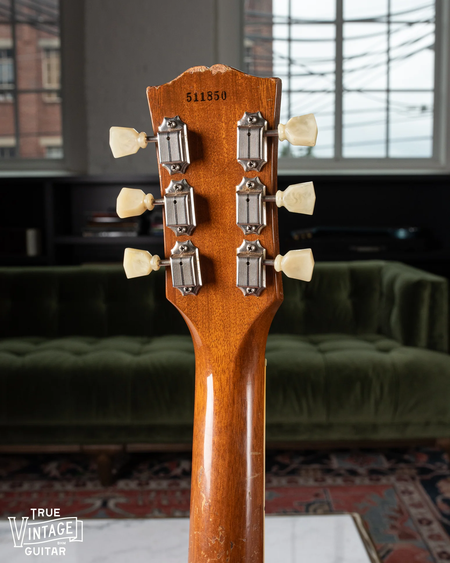 Gibson Les Paul Model Goldtop 1955 with Tune-O-Matic - Image 11
