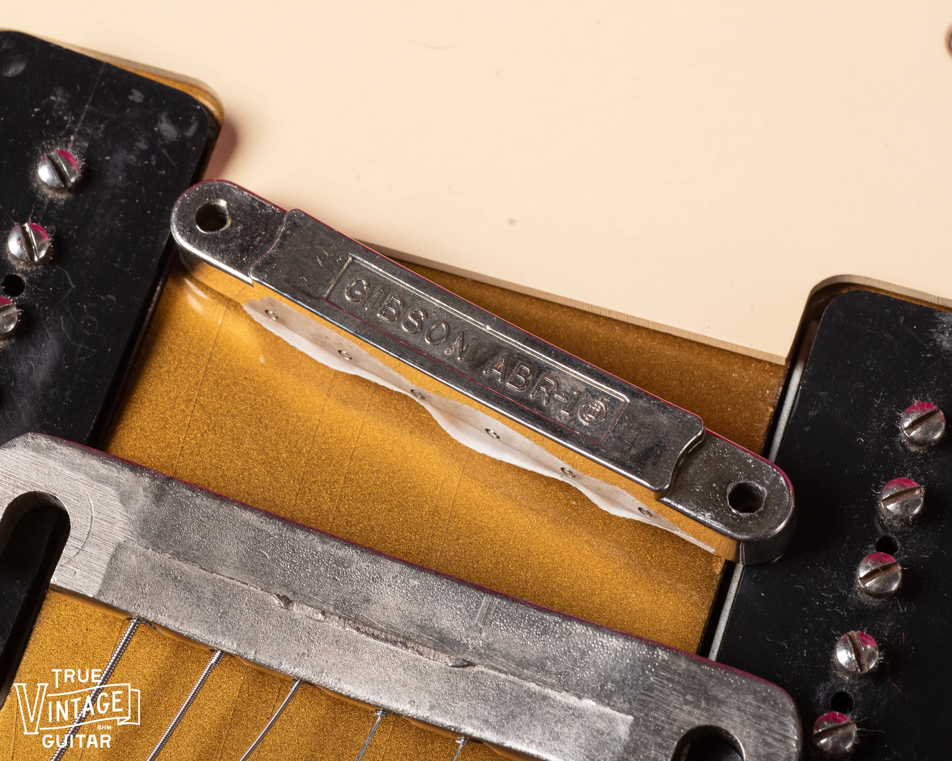 Gibson Les Paul Model Goldtop 1955 with Tune-O-Matic - Image 20