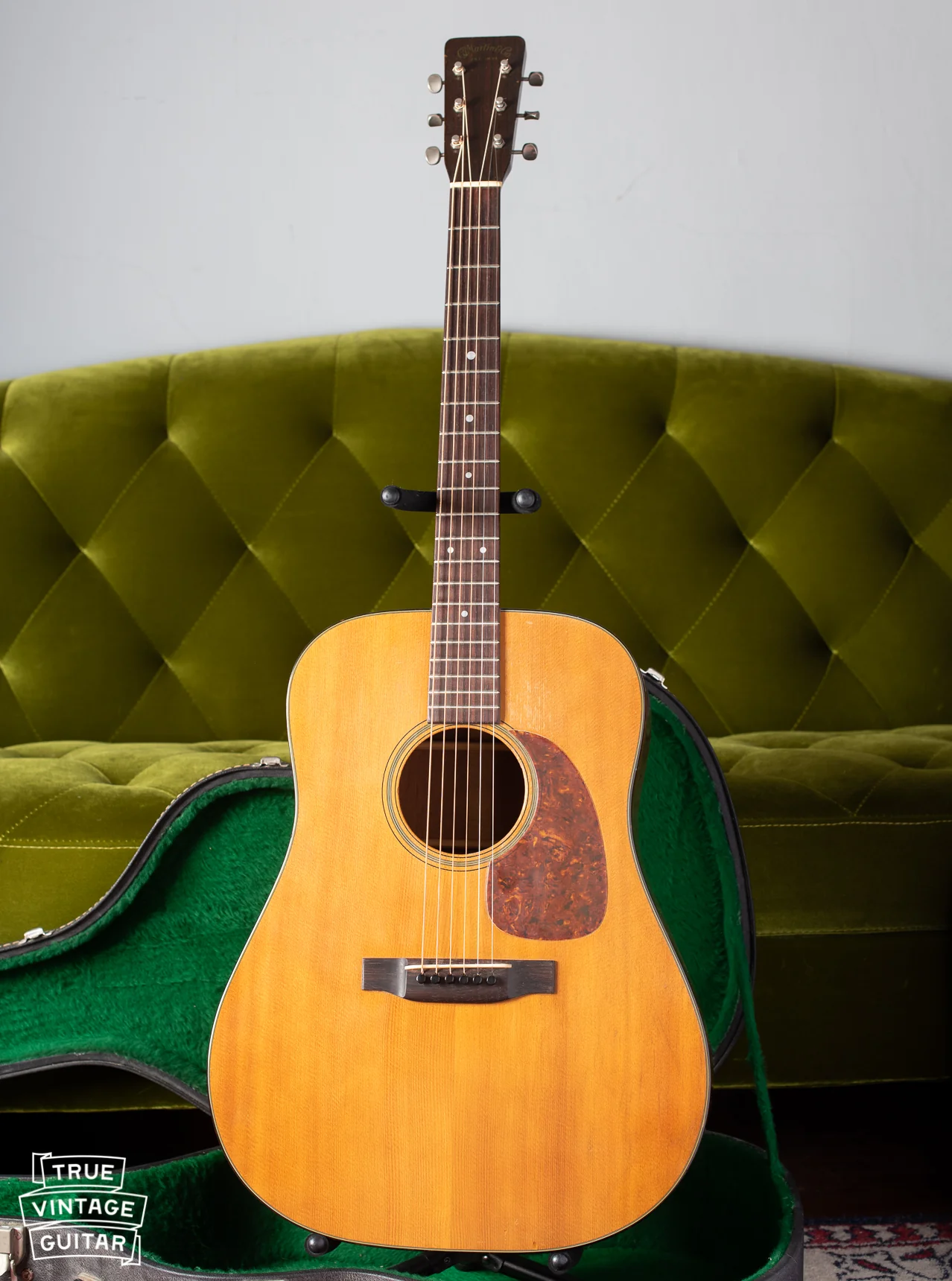 Martin D-18 1957 - Image 2