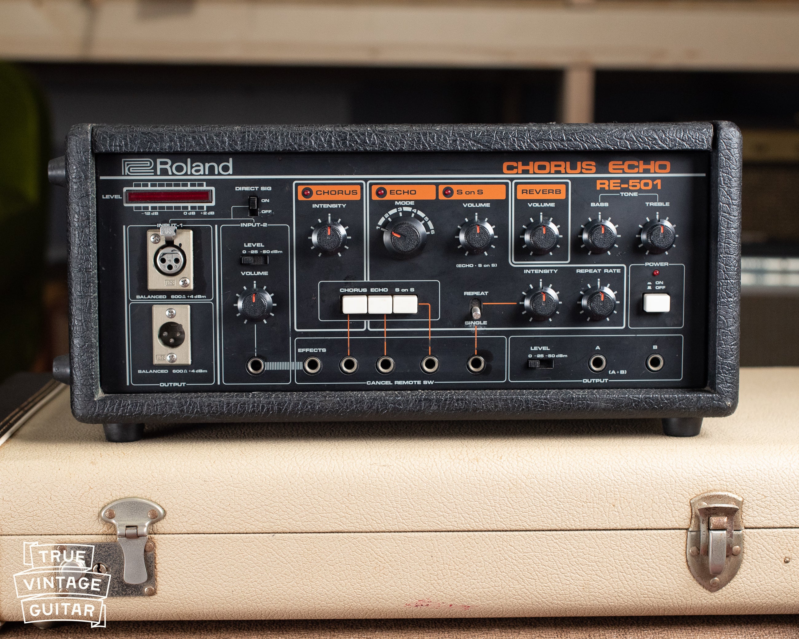 Vintage Roland RE-501 Chorus Echo 117V USA Market - Image 3